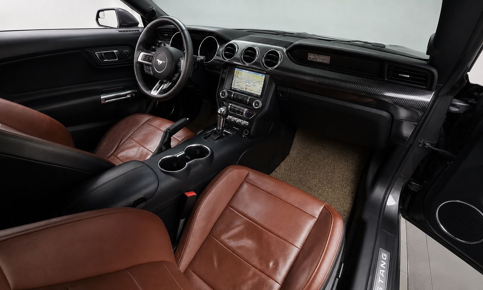 Ford Mustang, GT 5.0 V8,310KW,AUT,DPH,EU, - fotka 5