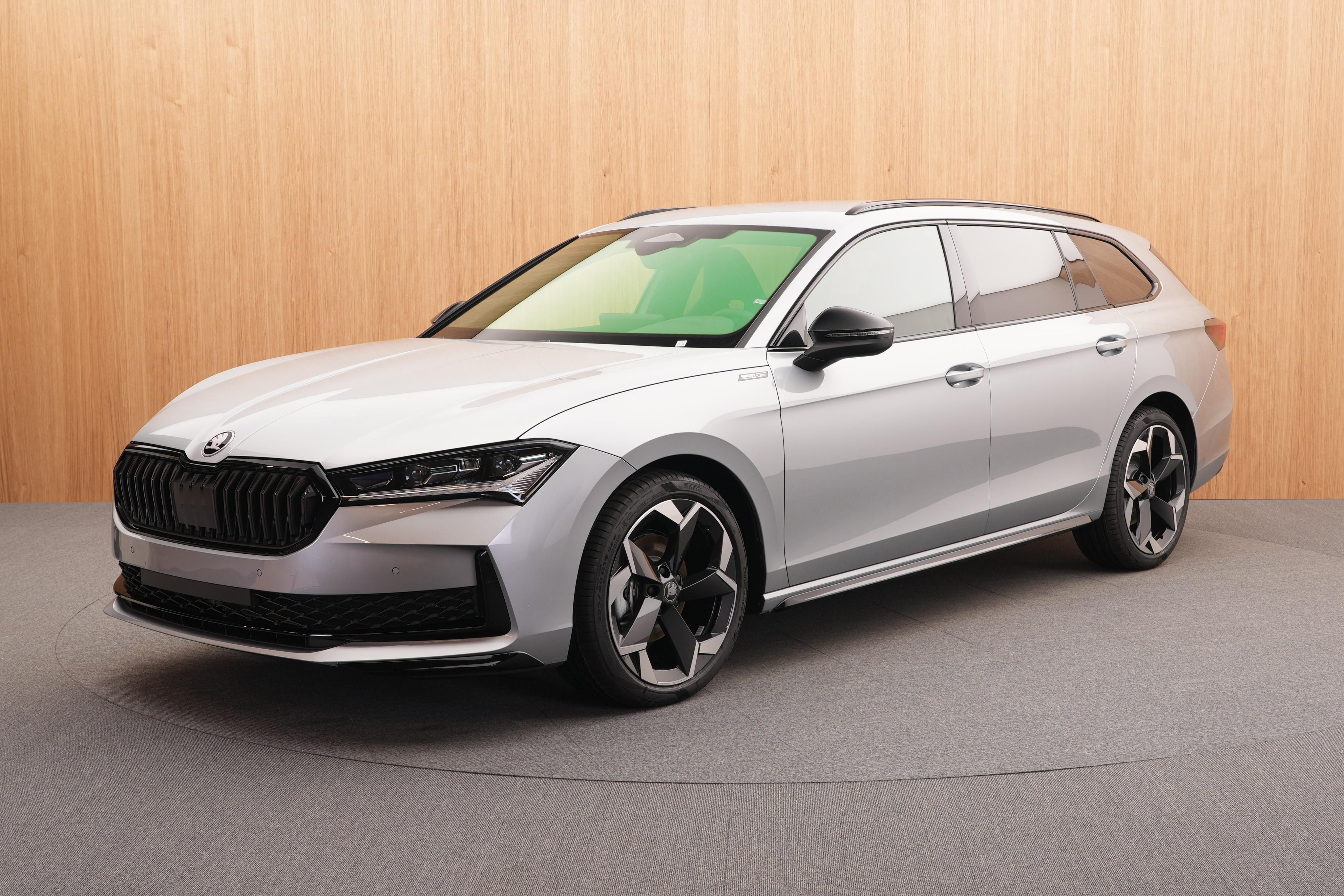 Škoda Superb, Sportline 2.0 TDI DSG