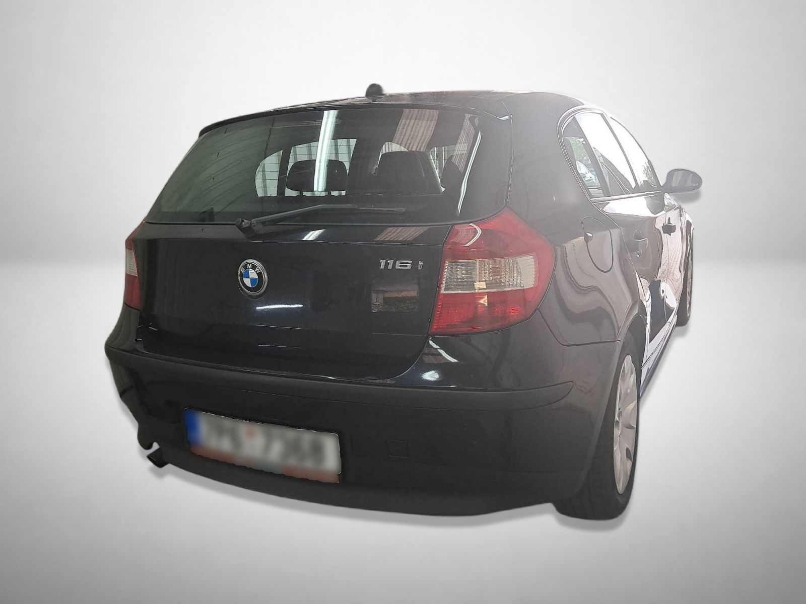 BMW Řada 1, 116i, po STK - fotka 2