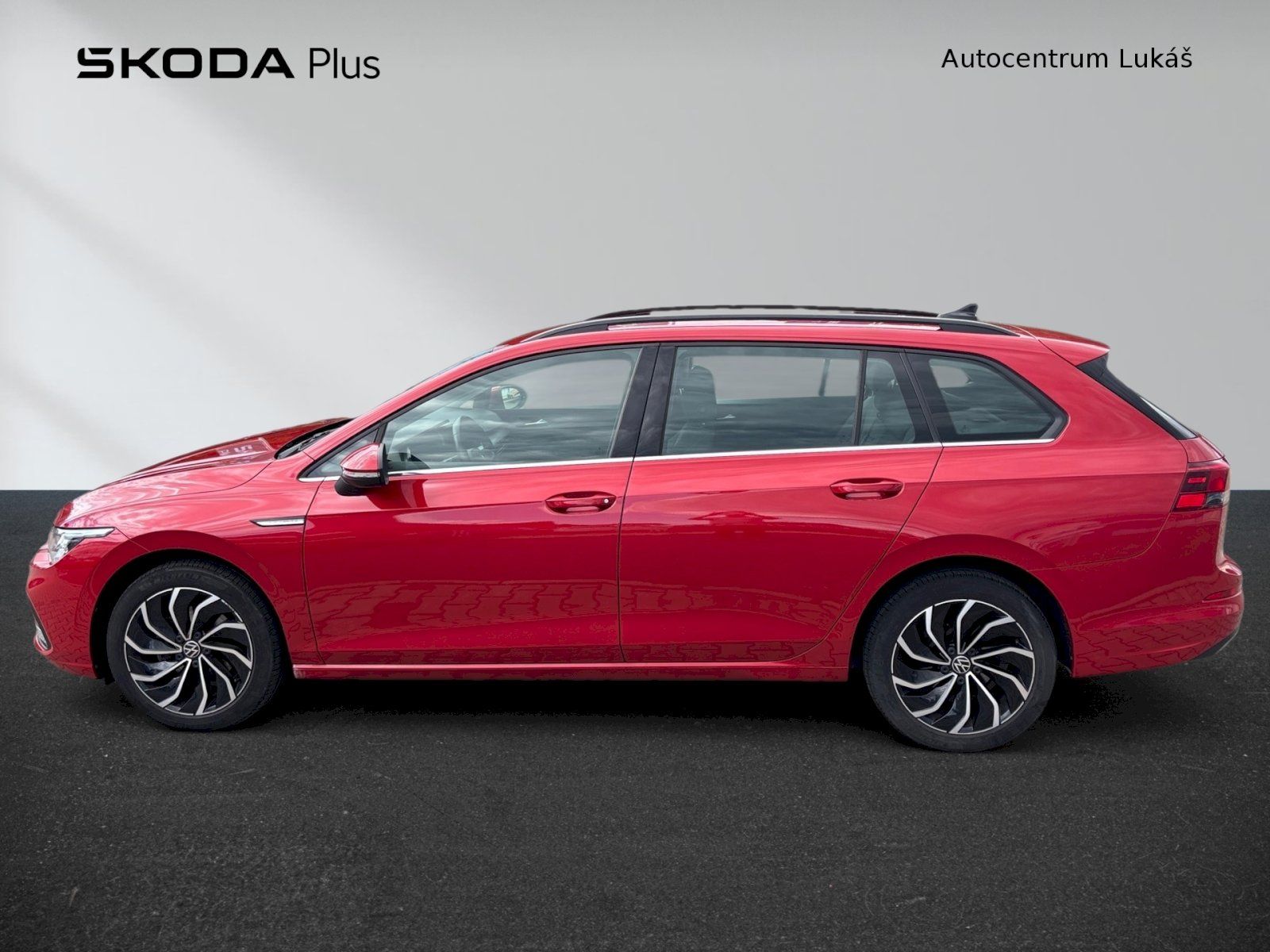 Volkswagen Golf, GOLF VARIANT STYLE 1,5 TSI 6G - fotka 3