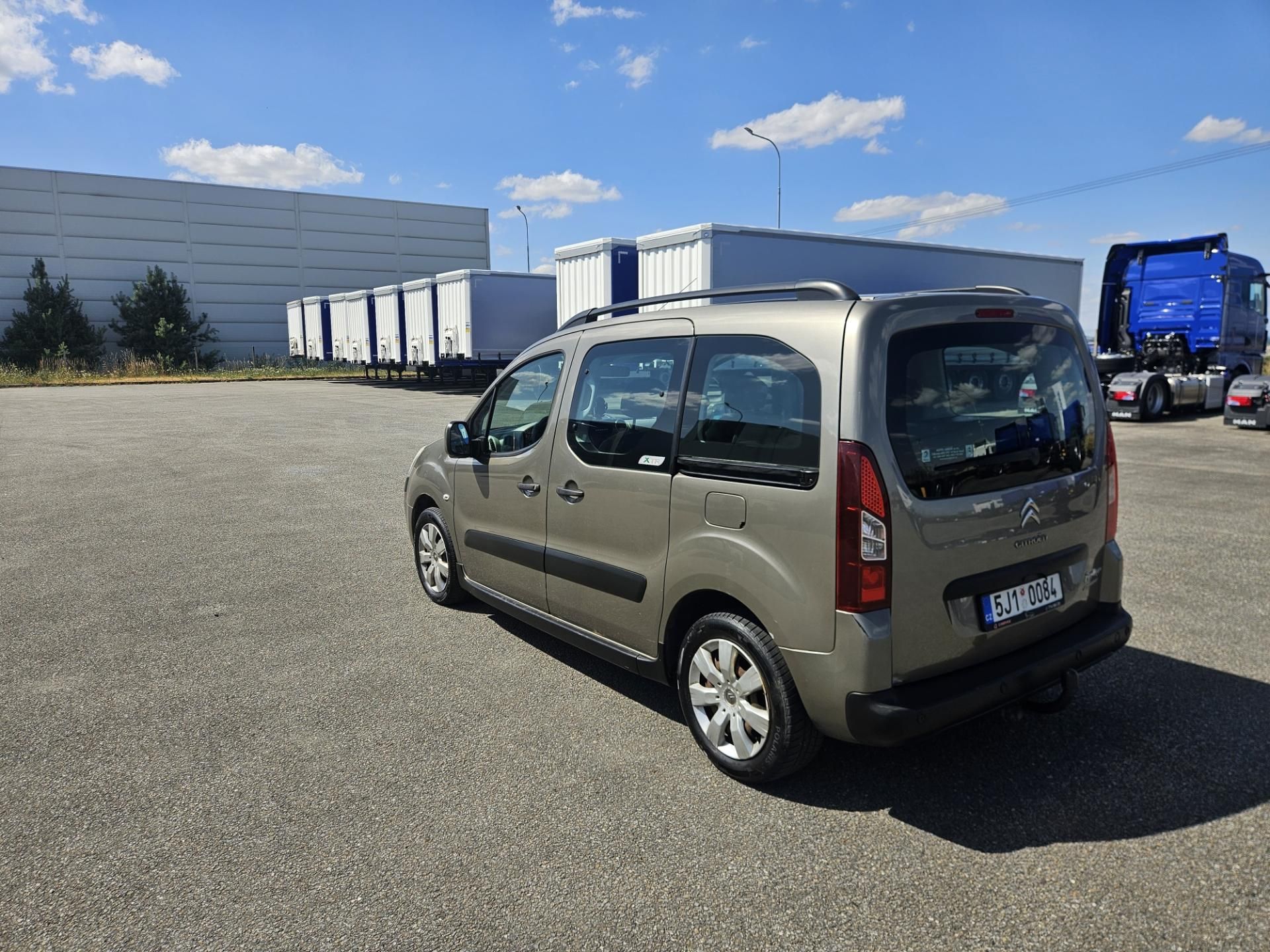 Citroën Berlingo, 1,6 HDI 84 kW tažné, nez. top. - fotka 3