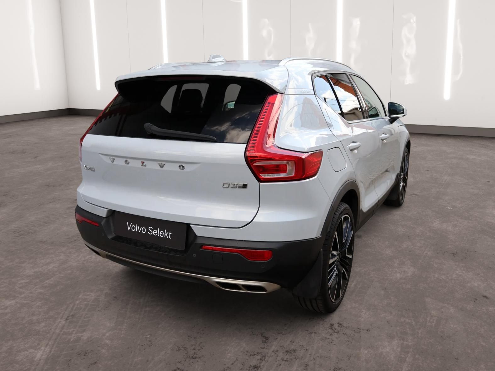 Volvo XC40, D3 AWD Inscription - fotka 4