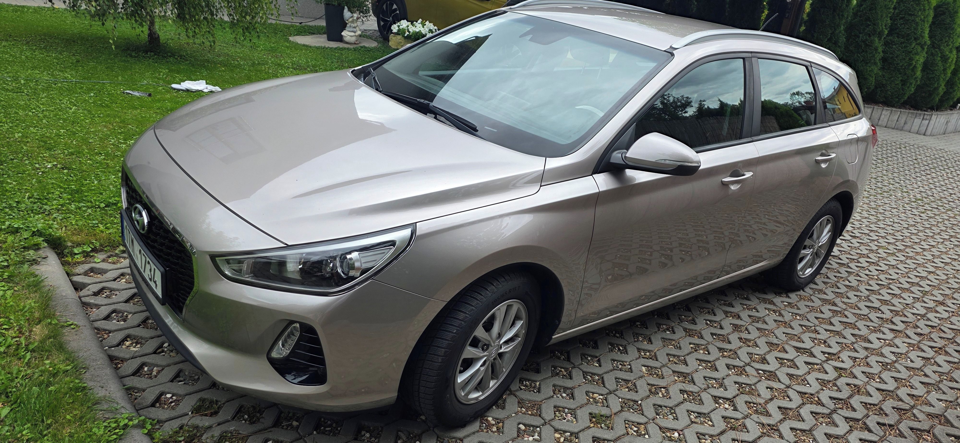 Hyundai i30, Hyundai i30 1.0 t-gdi - fotka 2