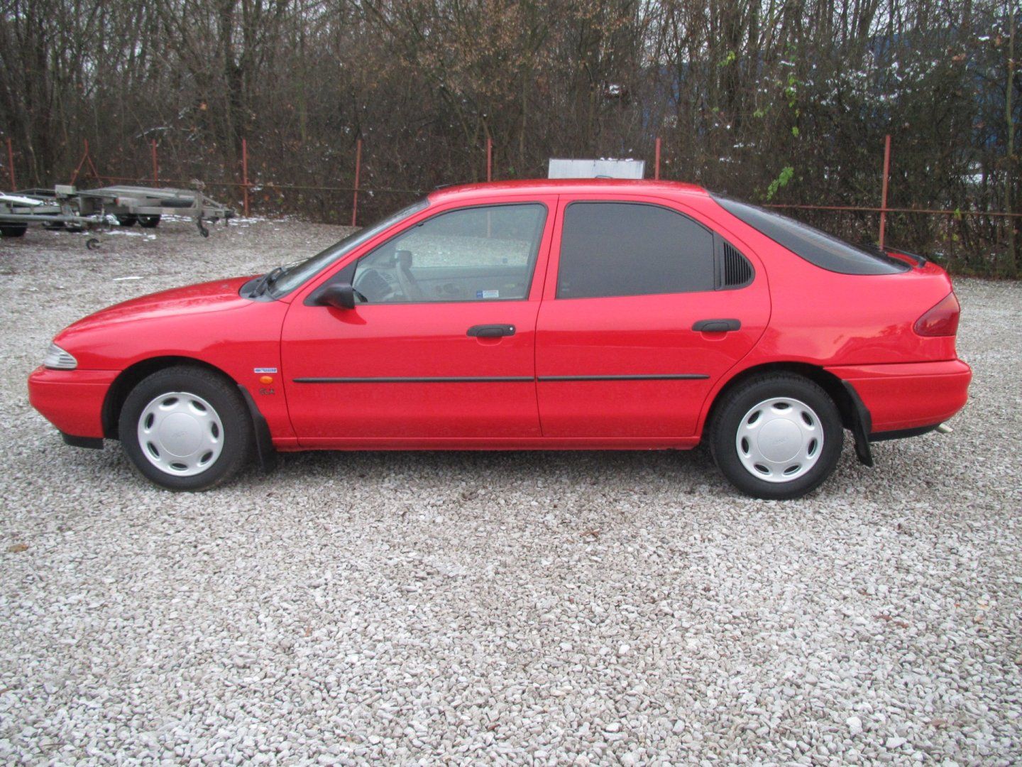 Ford Mondeo, 1.6 DOHC - fotka 3