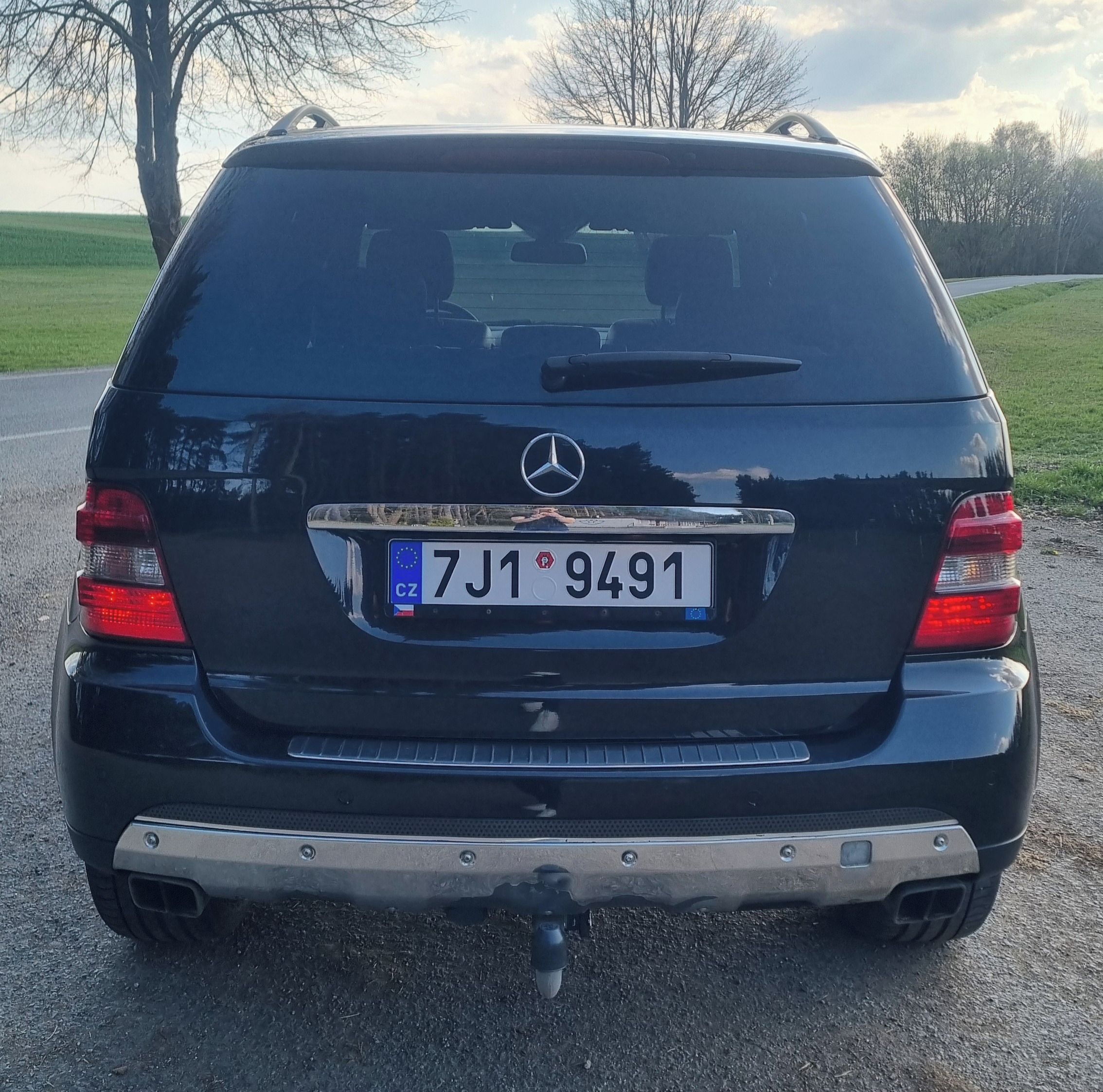 Mercedes-Benz ML, Mercedes-Benz ML320 CDI 4-MATI - fotka 4