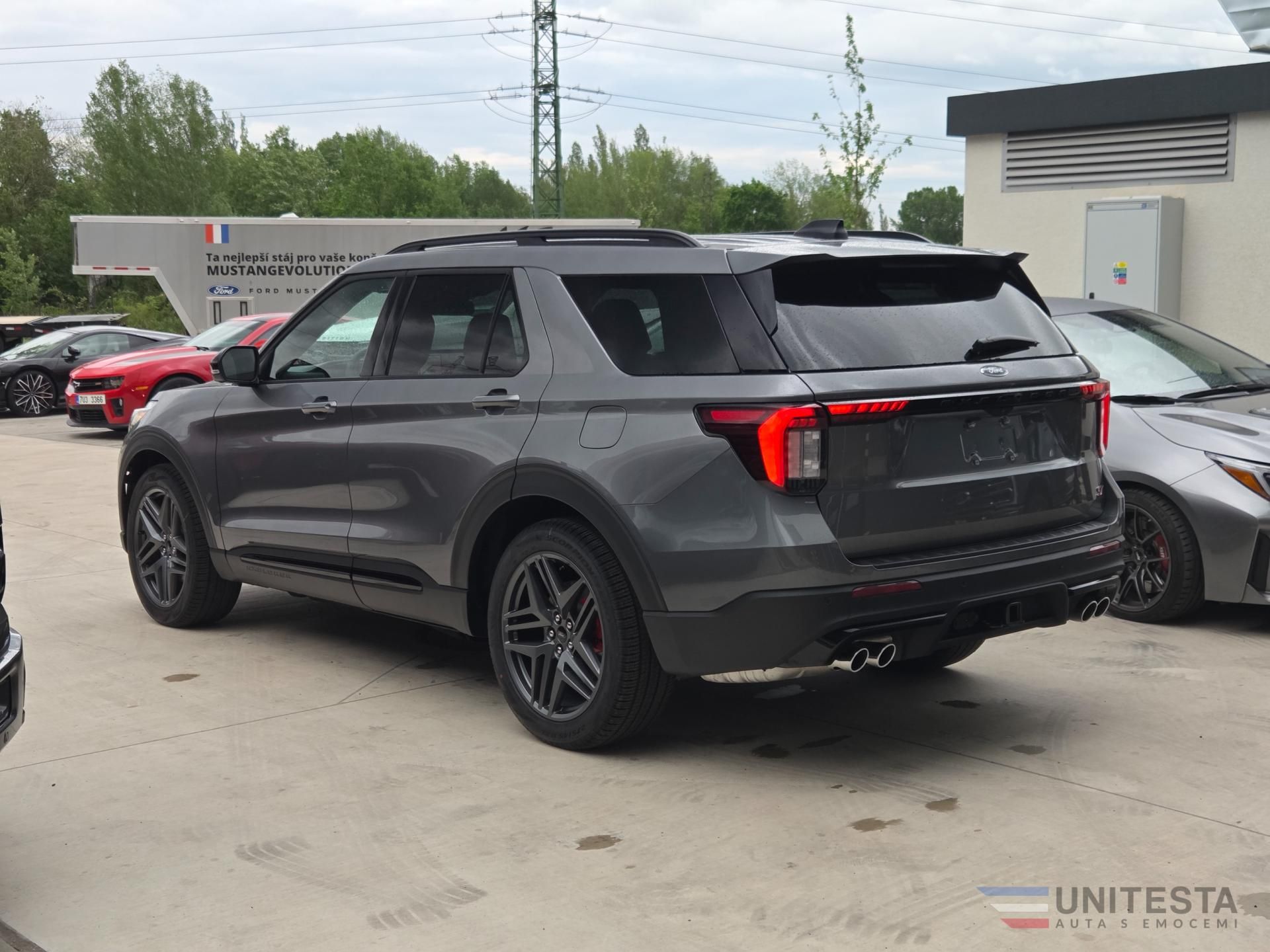 Ford Explorer, 2025 Explorer ST 4x4 - fotka 5