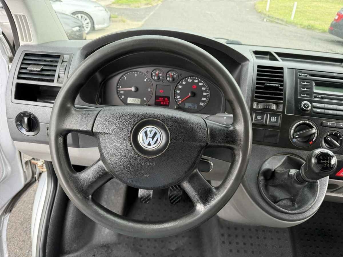 Volkswagen Transporter, 2,5   TDI LONG 9 MÍST TAŽNÉ - fotka 6