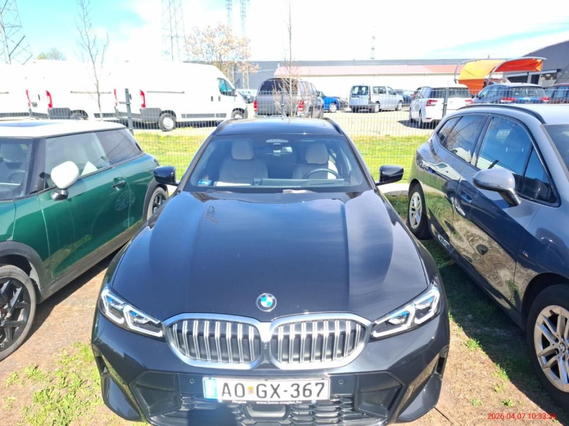 BMW Řada 3, 330d xDrive Touring - fotka 2