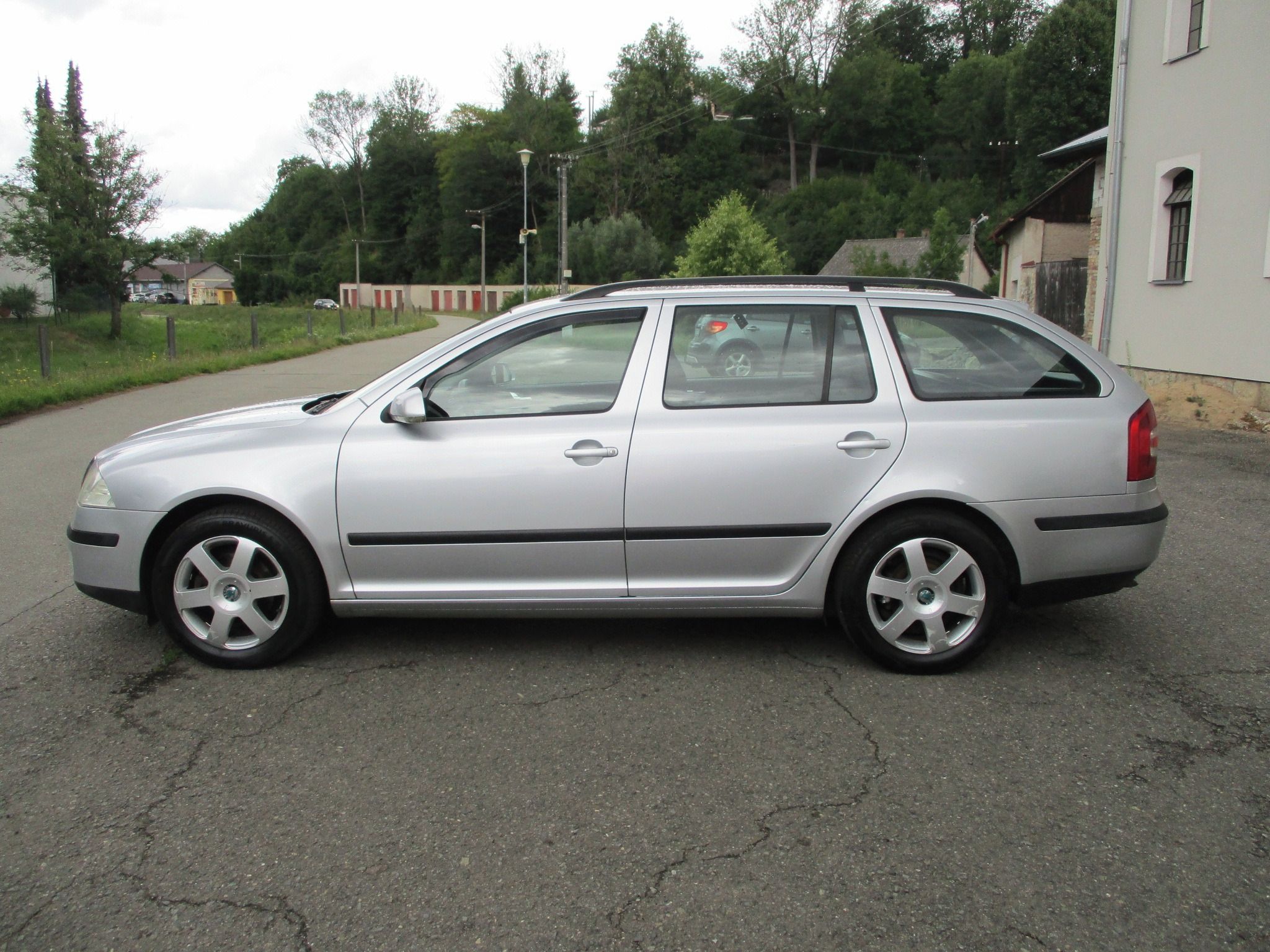 Škoda Octavia, II 1.9 TDi - Tažné zařízení - fotka 2