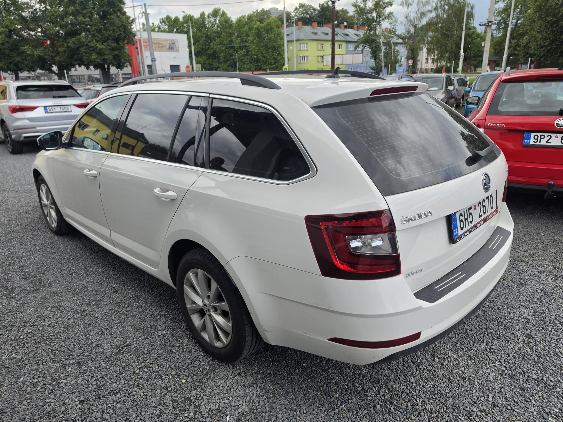 Škoda Octavia, 2.0 TDI DSG 4x4 Led kei - fotka 3