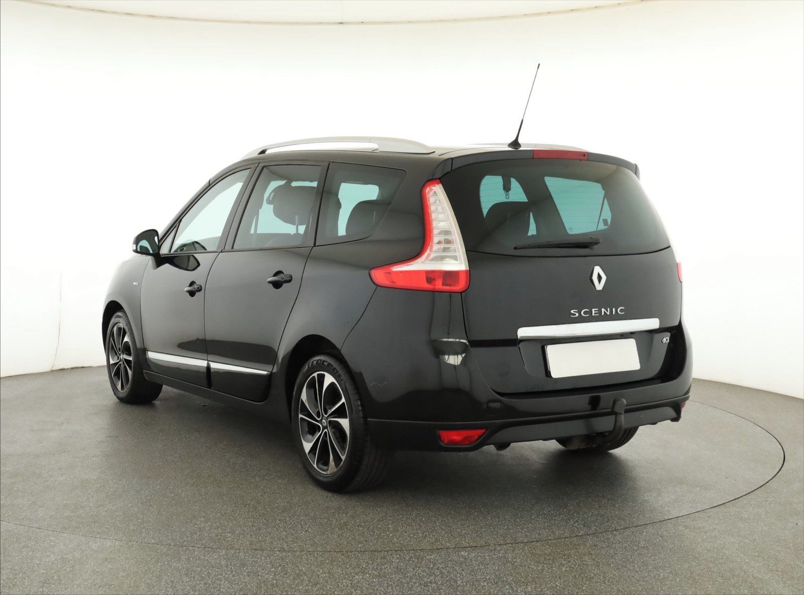 Renault Grand Scénic, 2.0 dCi, Bose, Automat, 7 míst - fotka 4