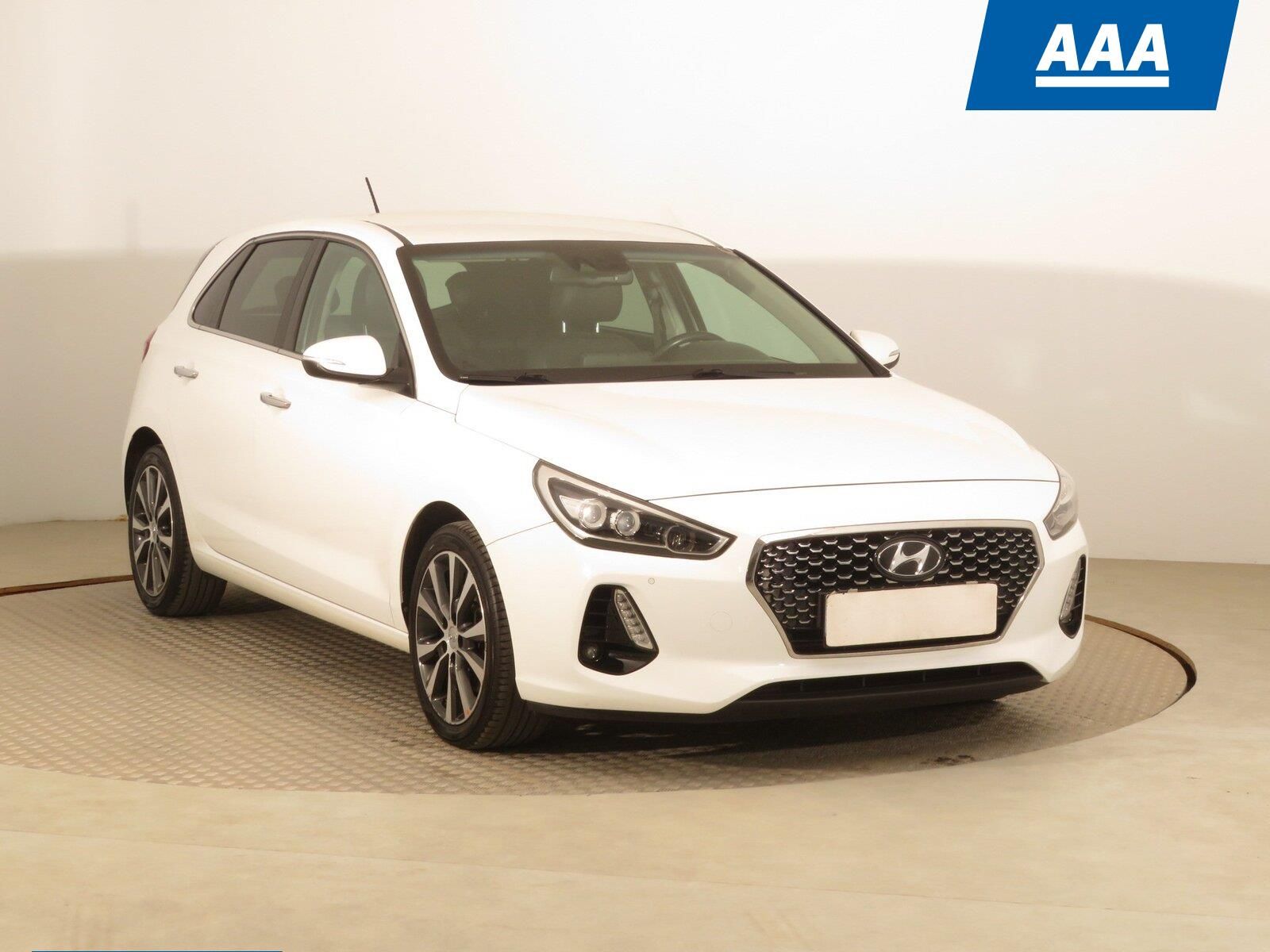 Hyundai i30, 1.6 CRDi, Comfort, Serv.kniha