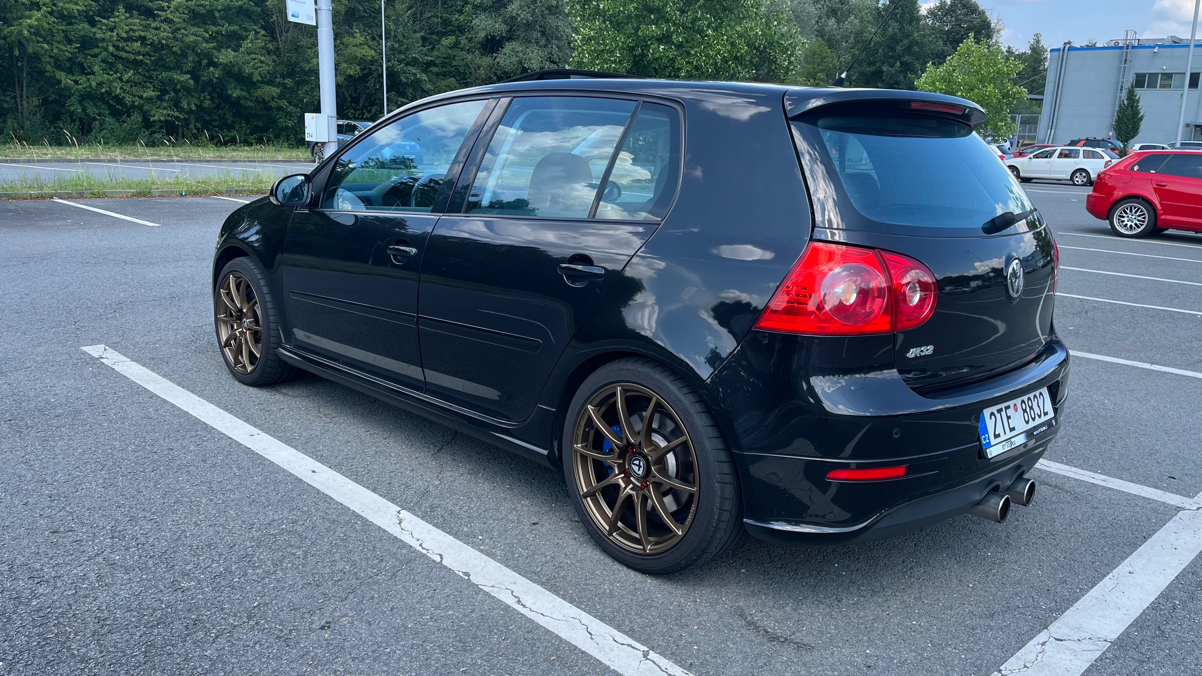 Volkswagen Golf, V R32, 3.2 vr6,dsg,5dv,rozvody - fotka 4