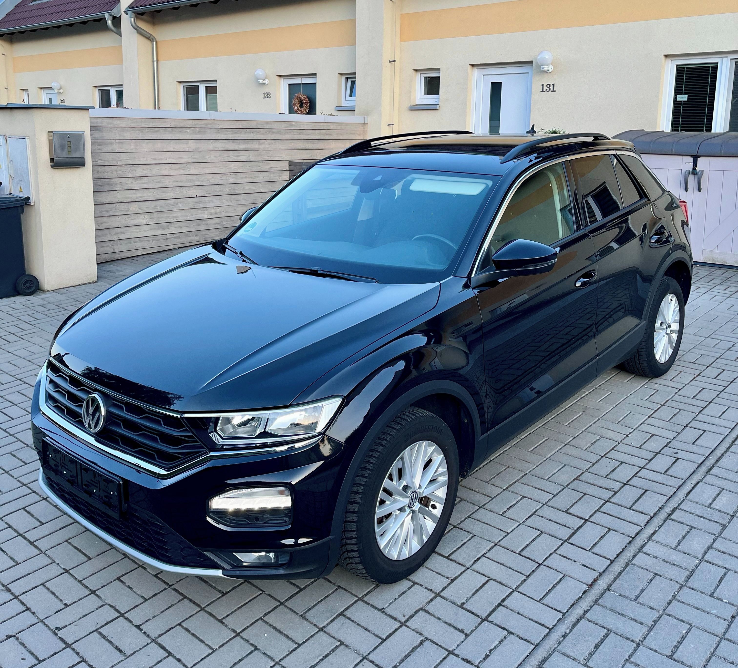 Volkswagen T-Roc, 1.0TSI 85kW - TOP STAV - fotka 3