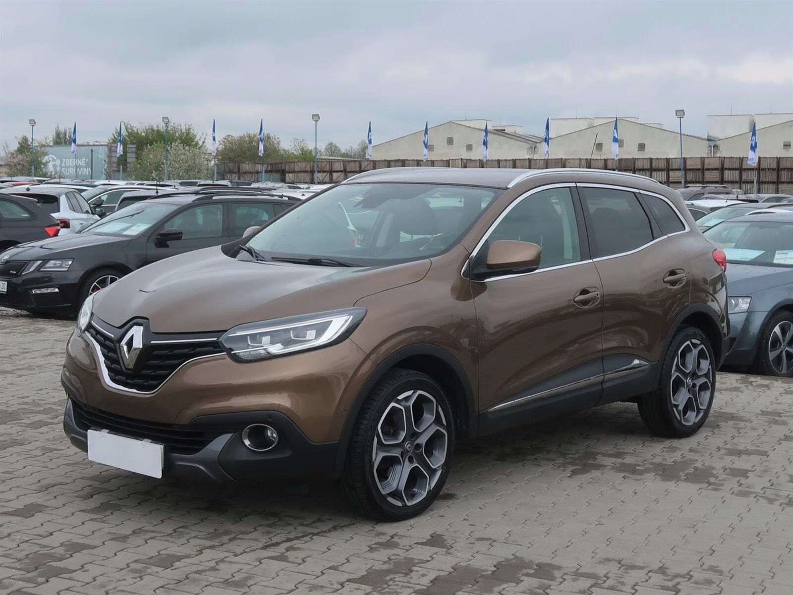 Renault Kadjar, 1.2 TCe, Intens, Serv.kniha - fotka 2