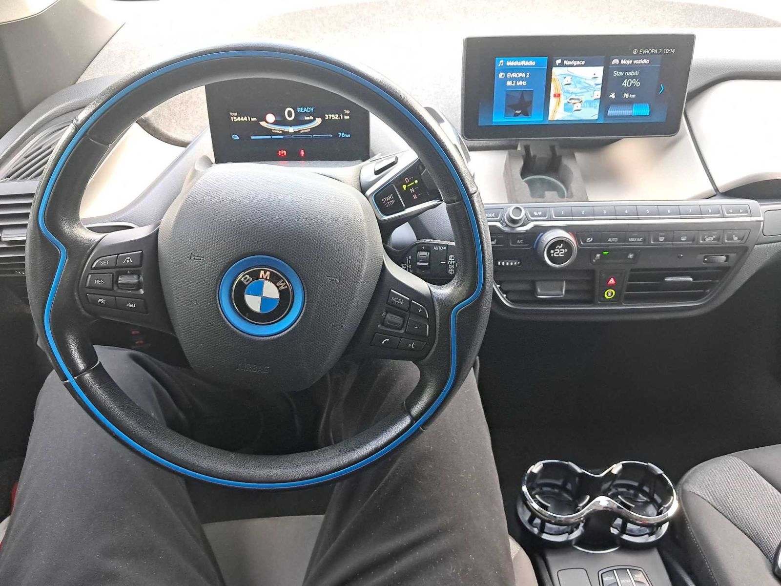 BMW i3, 120Ah BEV, SoH 82%, Automat - fotka 3