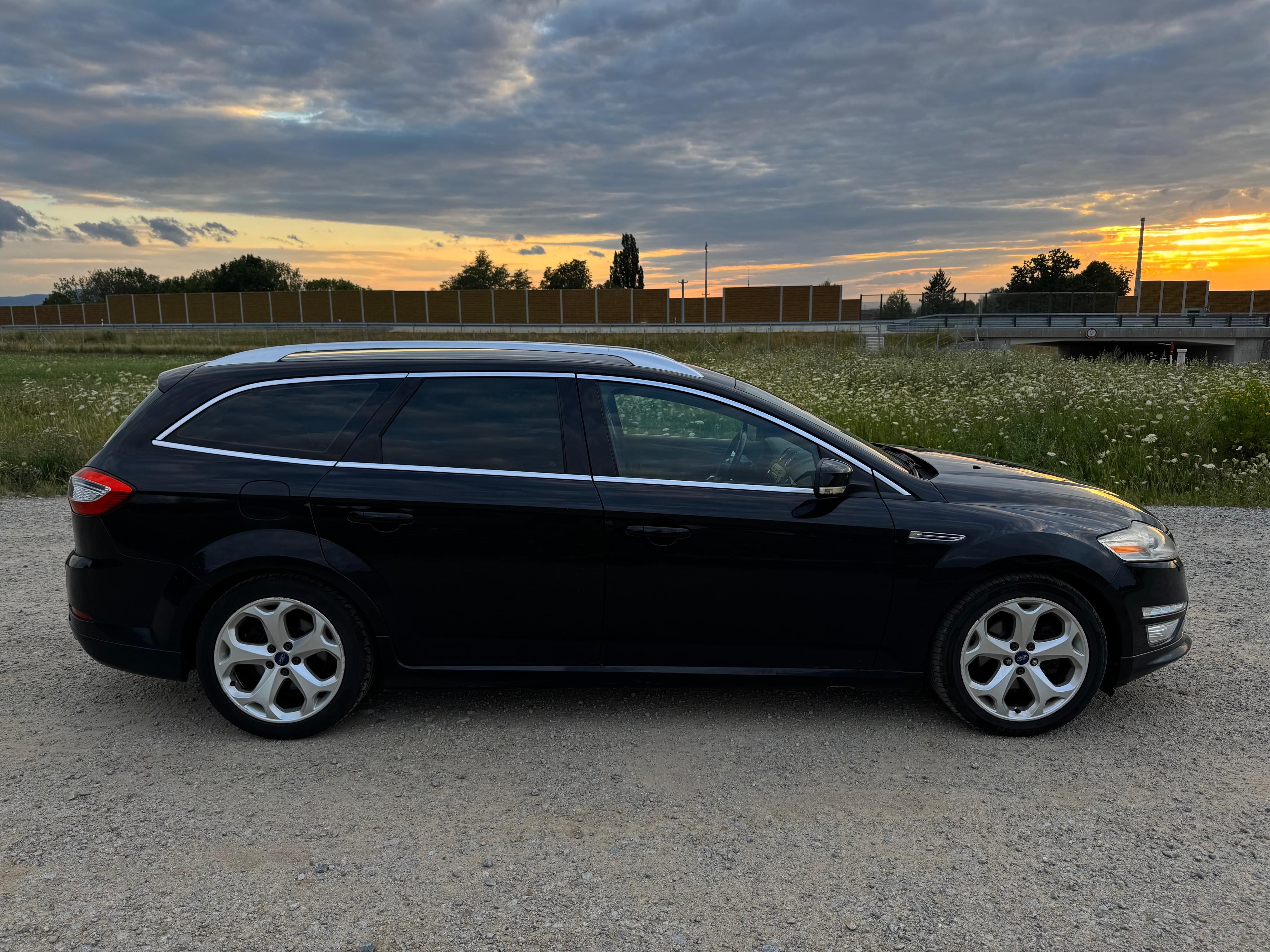 Ford Mondeo, 2.2 TDCi, Titanium - fotka 4