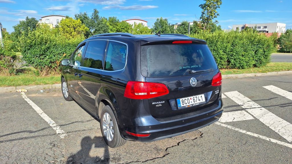 Volkswagen Sharan, 2.0 TDi, 103 kW, DSG - fotka 2