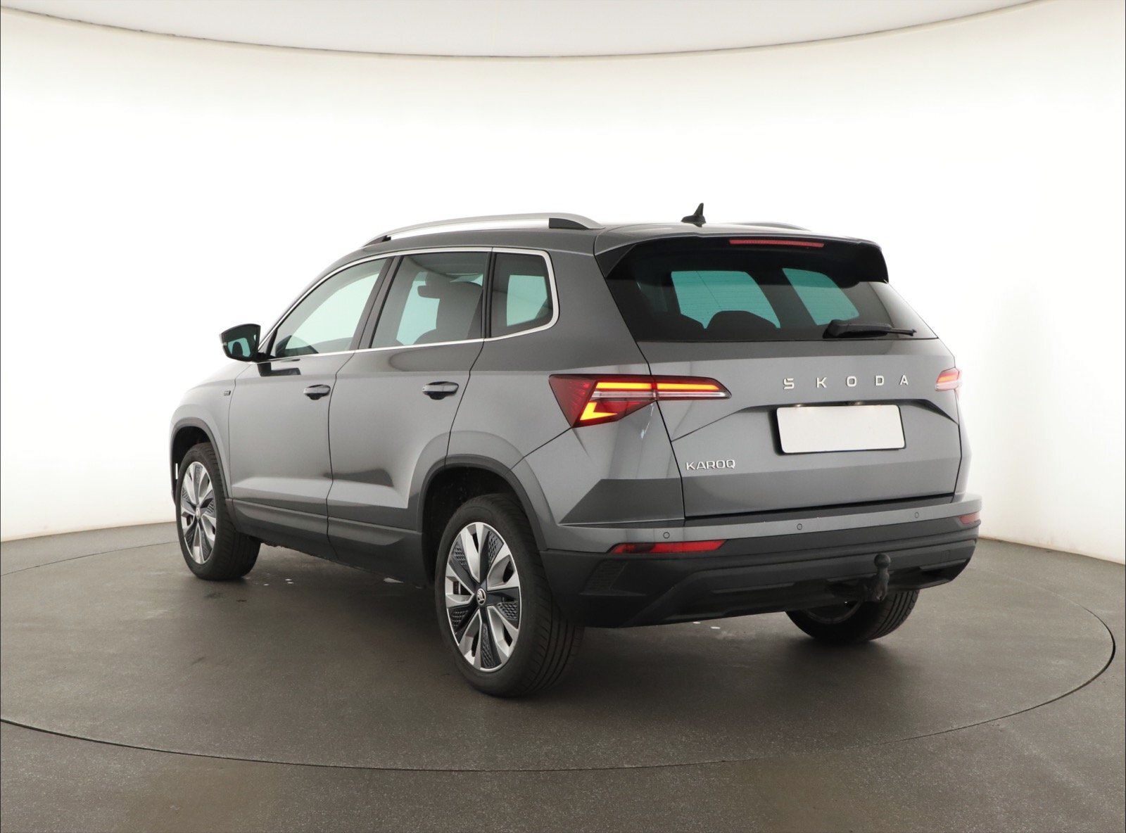 Škoda Karoq, 1.5 TSI, Drive, DRIVE, AUTOMAT - fotka 4