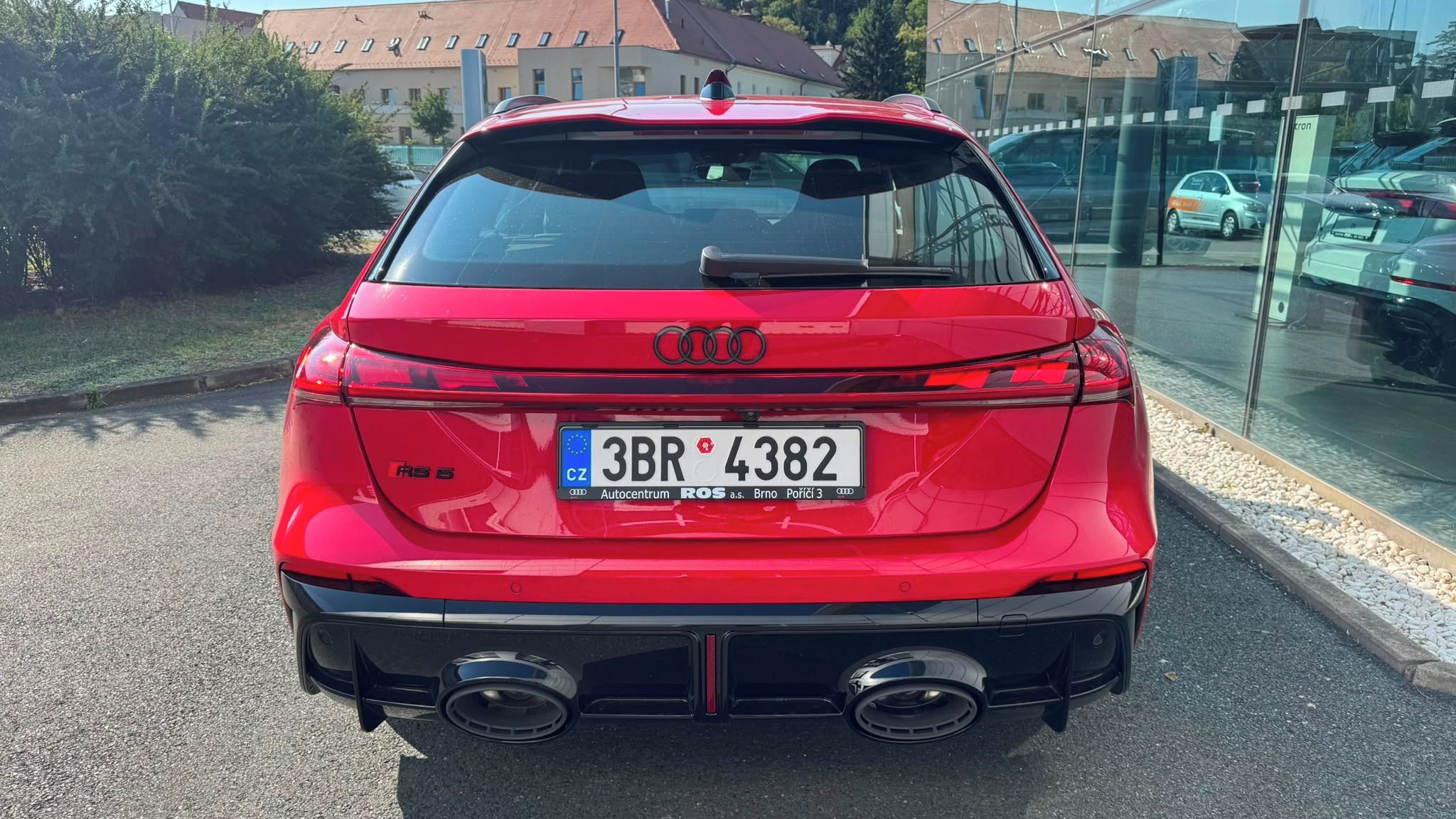 Audi RS5, Avant e-hybrid quattro 470 kW - fotka 4