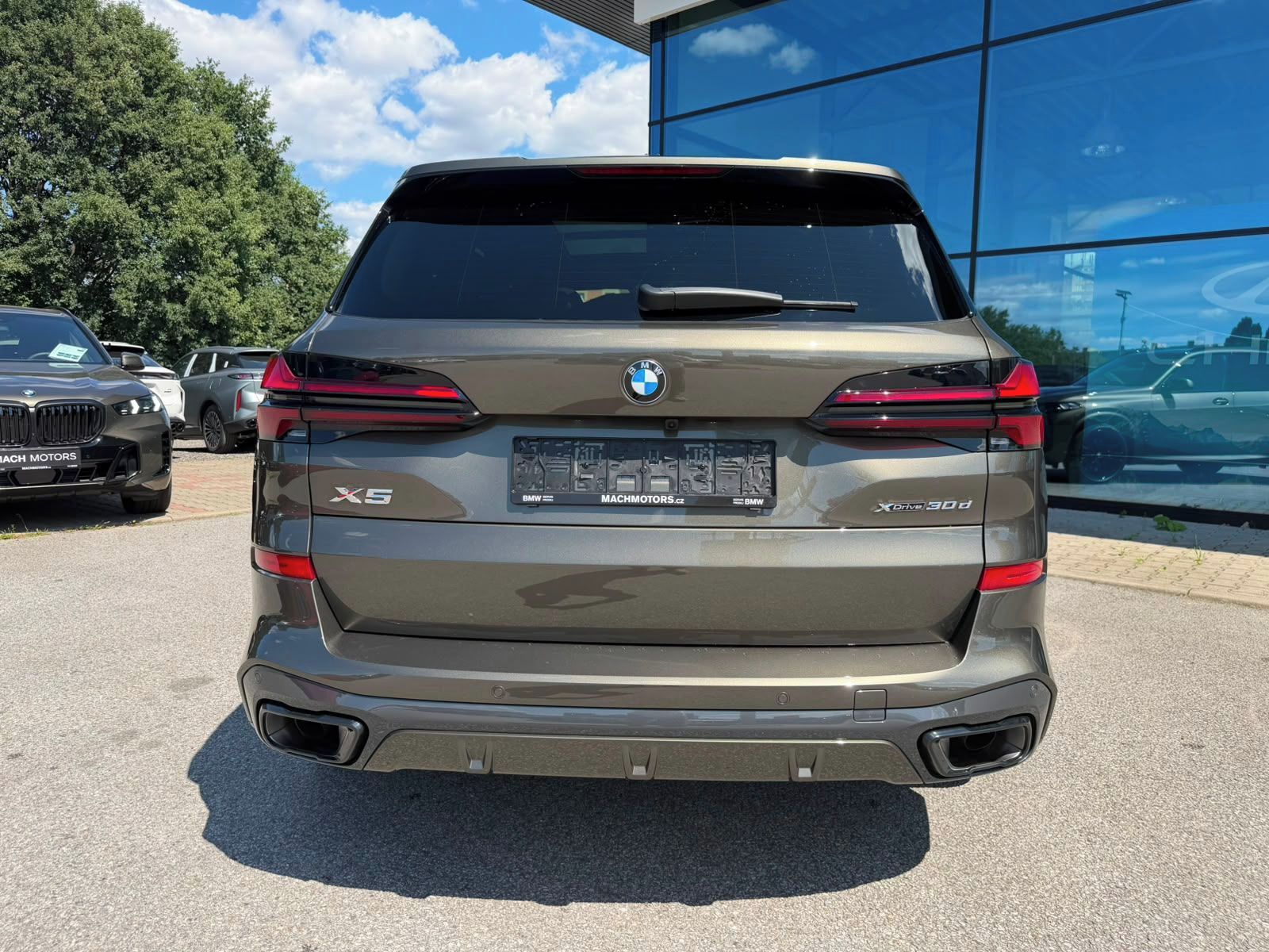 BMW X5, xDrive 30d - fotka 4