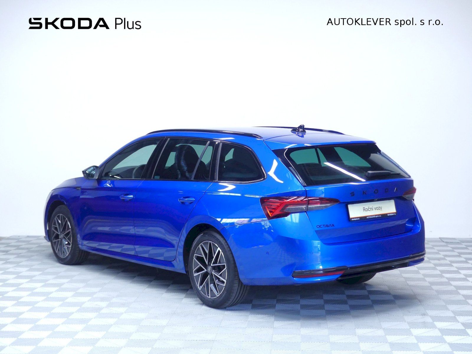 Škoda Octavia, SportLine DSG 1.5TSI 110kW Com - fotka 6
