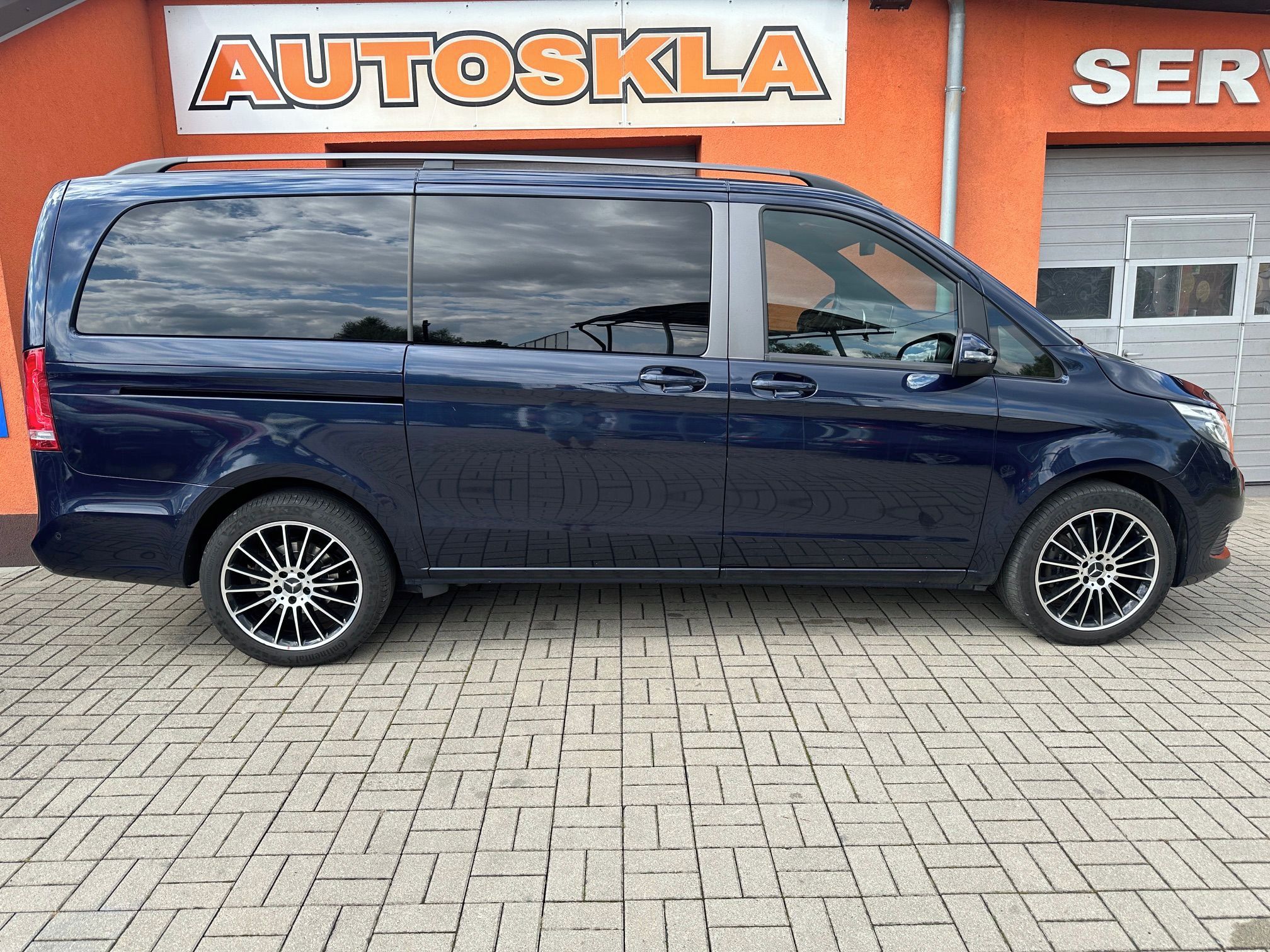 Mercedes-Benz Třídy V, 250 140KW 4Matic 7G-Tronic - fotka 4