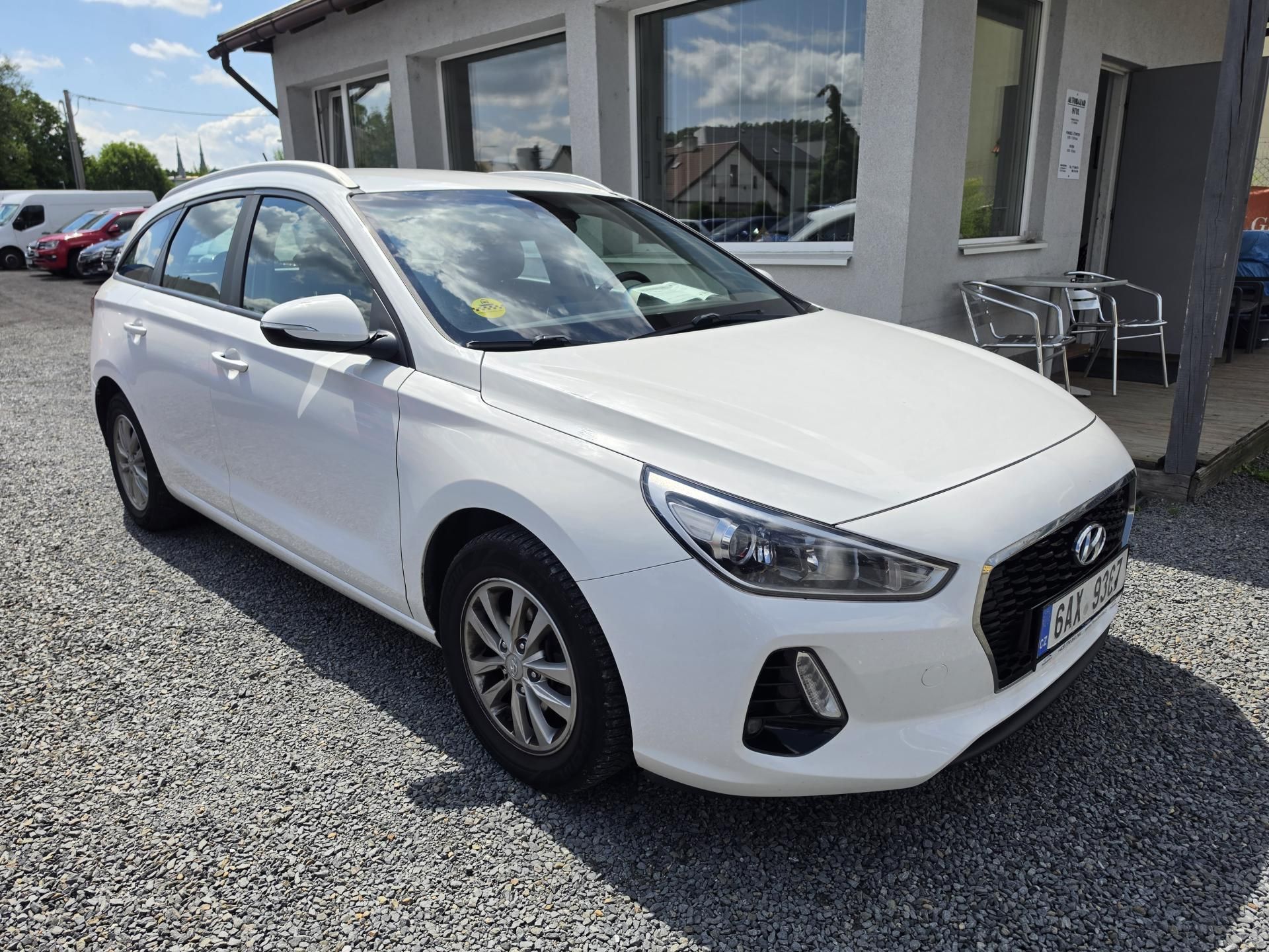 Hyundai i30, 1.4i