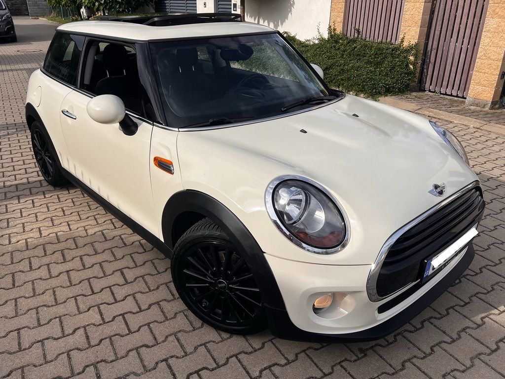 Mini Cooper, D F56 - 1.5d, pano, JCW R17