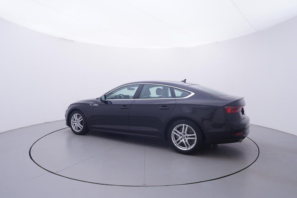 Audi A5, 2.0 TSI 140 kW - fotka 3