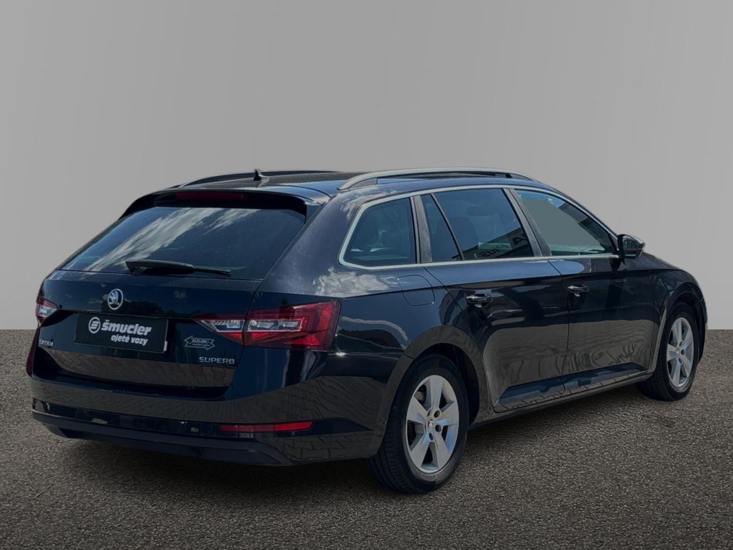 Škoda Superb, 2.0 TDI / 110 kW AMBITION DSG - fotka 4