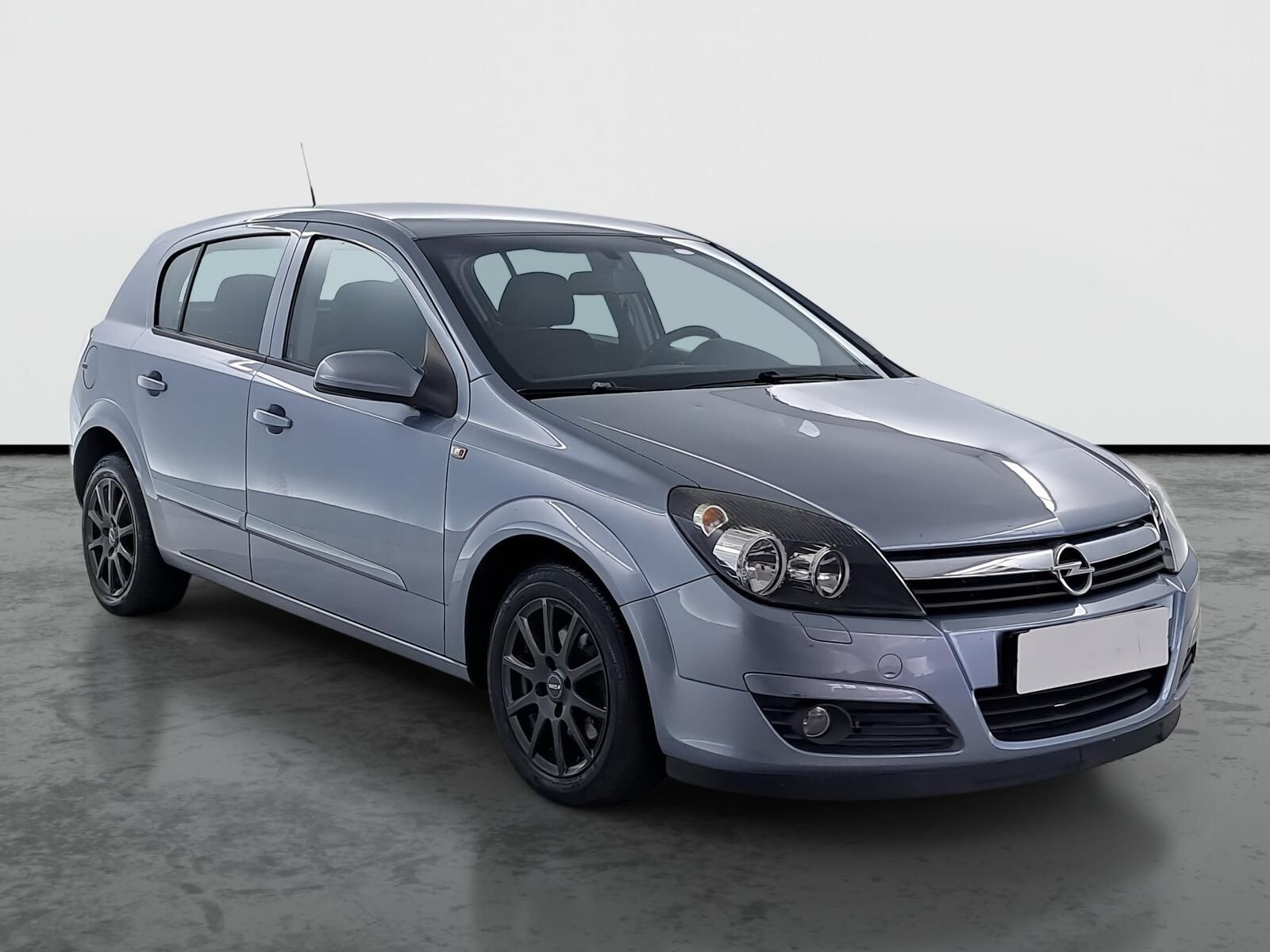 Opel Astra, 1.6 16V, rezervace