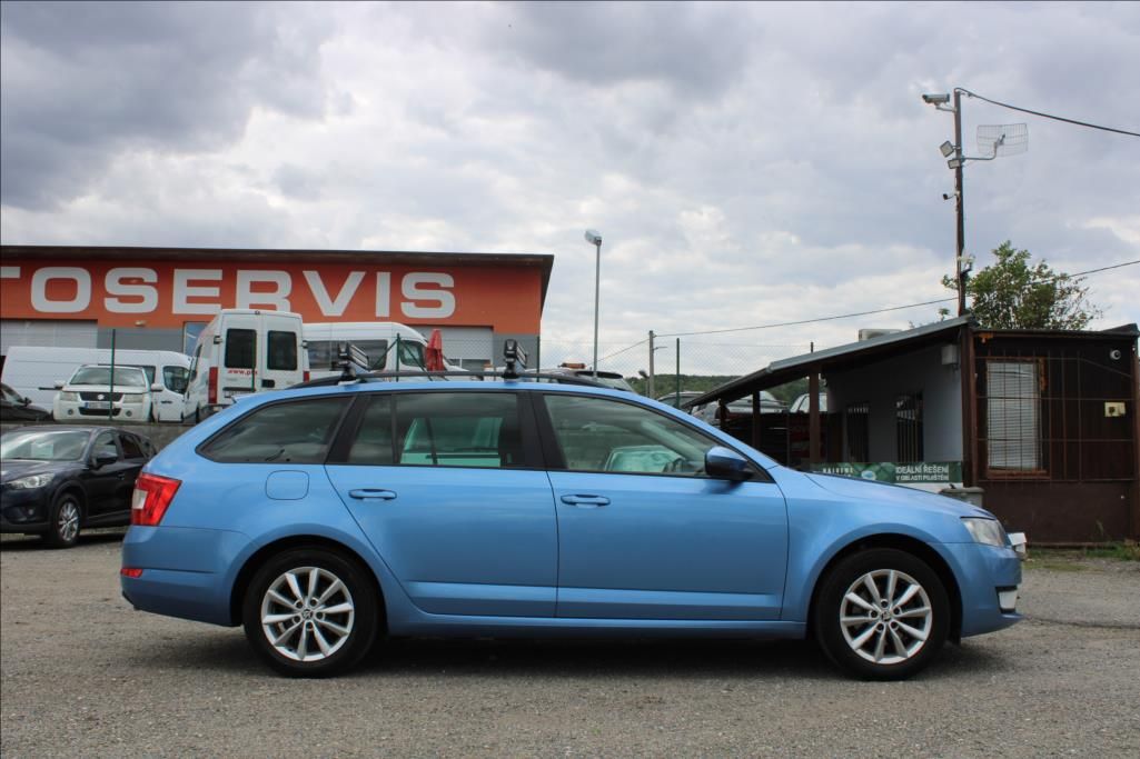 Škoda Octavia, 1,4 TSi  1.maj., ČR, CNG, TOP - fotka 4