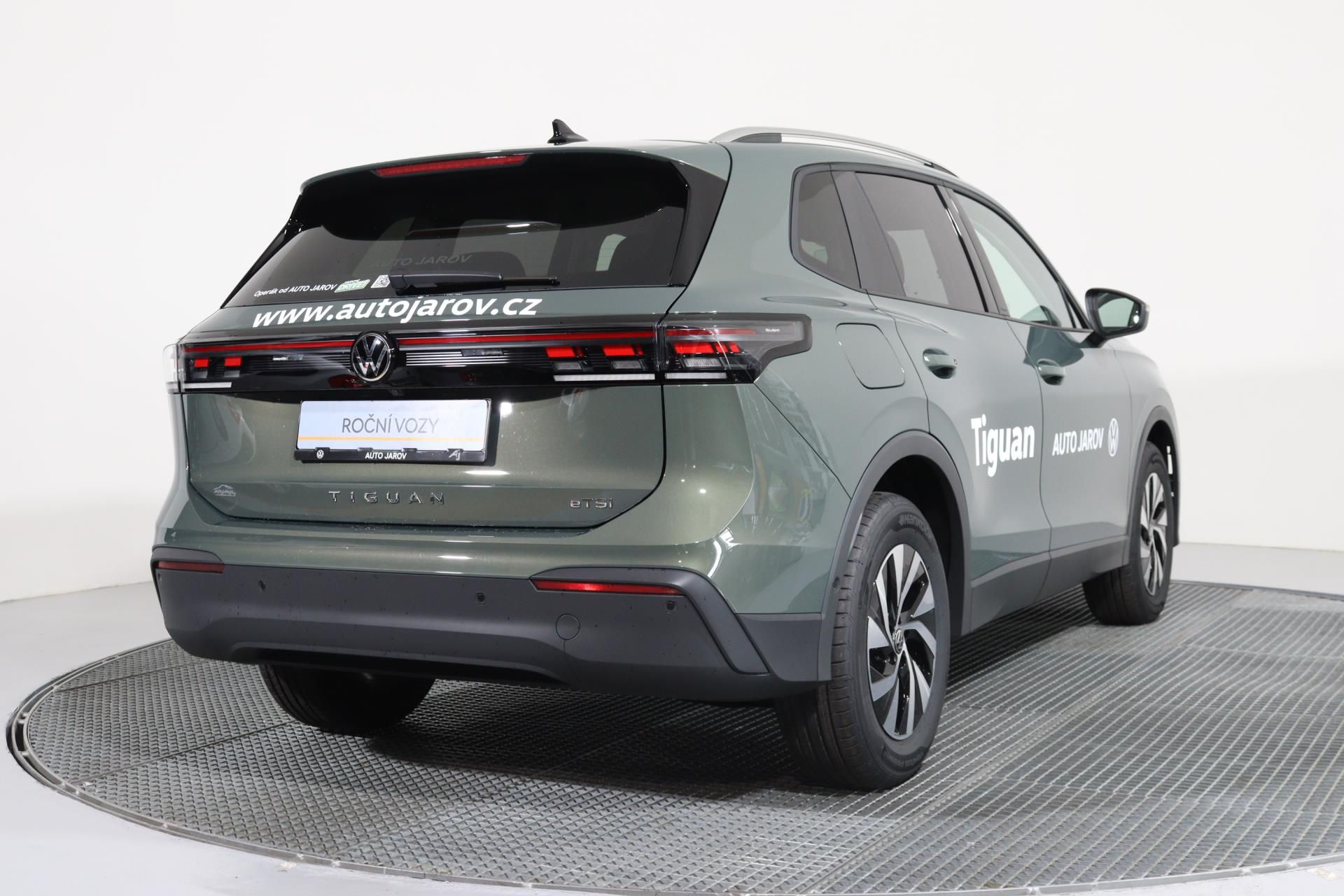 Volkswagen Tiguan, People 1,5 eTSI 110 kW mHEV - fotka 5