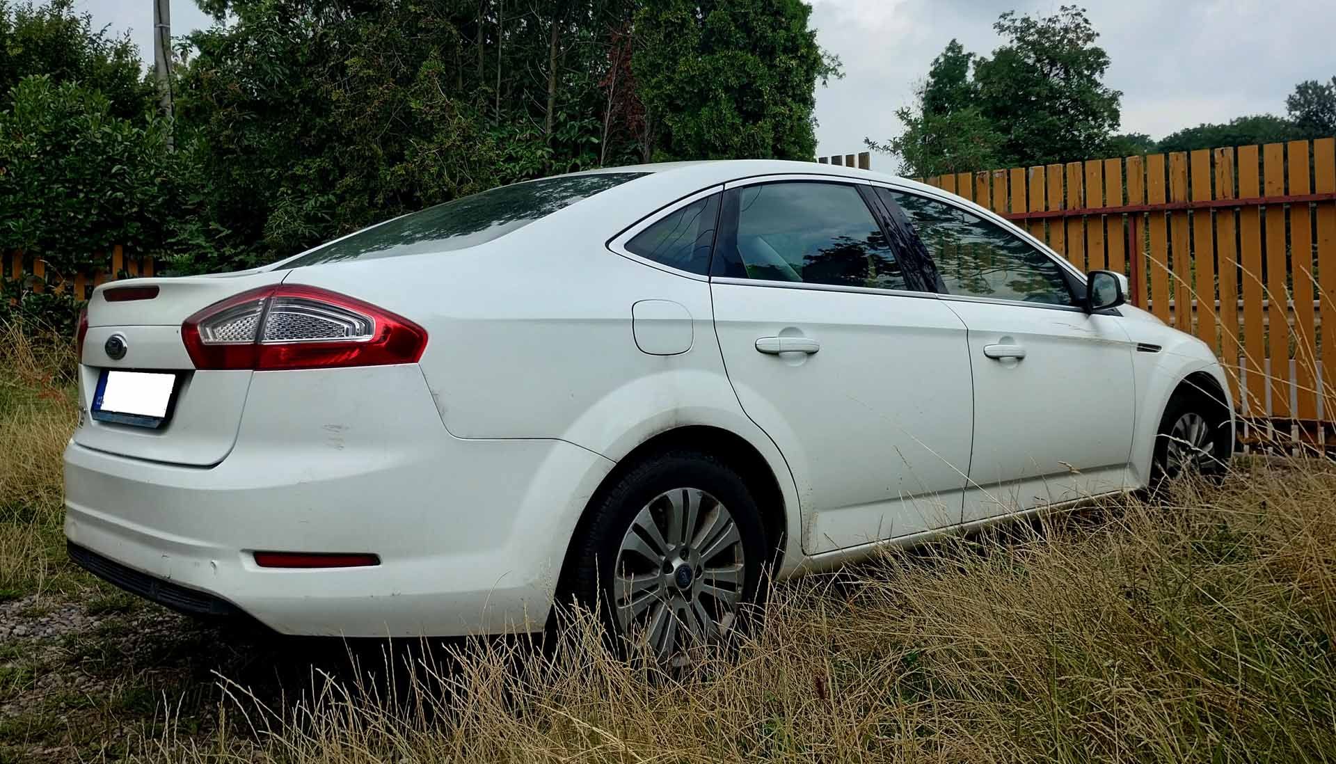 Ford Mondeo - fotka 6