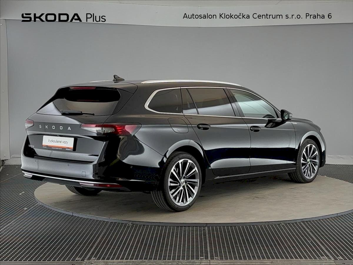 Škoda Superb, TDI110 kW LK Combi 7DSG - fotka 2