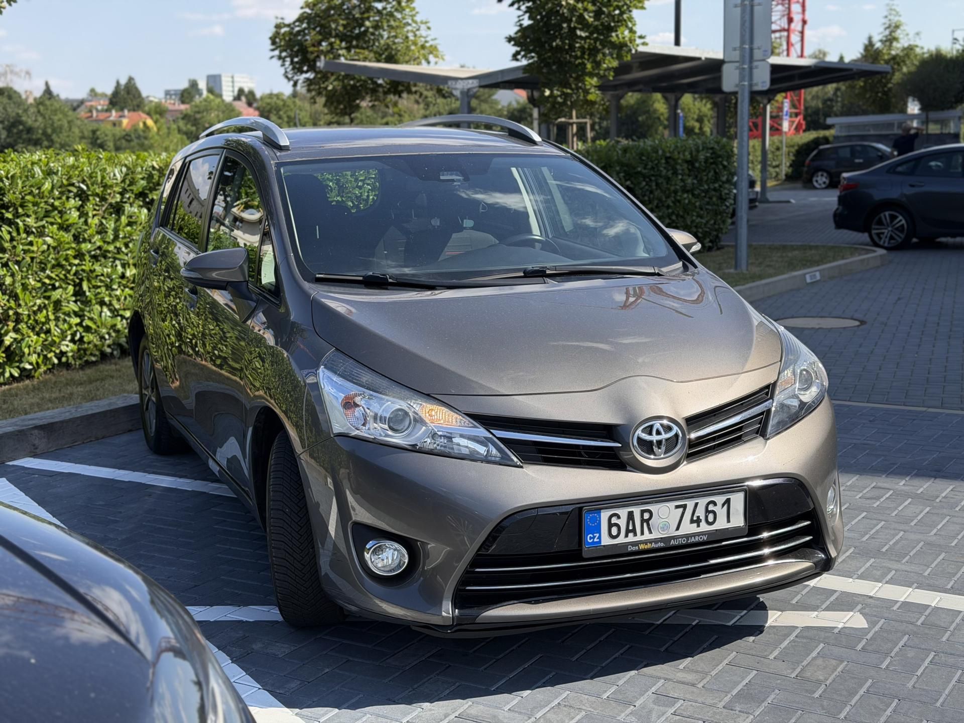 Toyota Verso, 1.8 Valvematic 108 kW - fotka 5