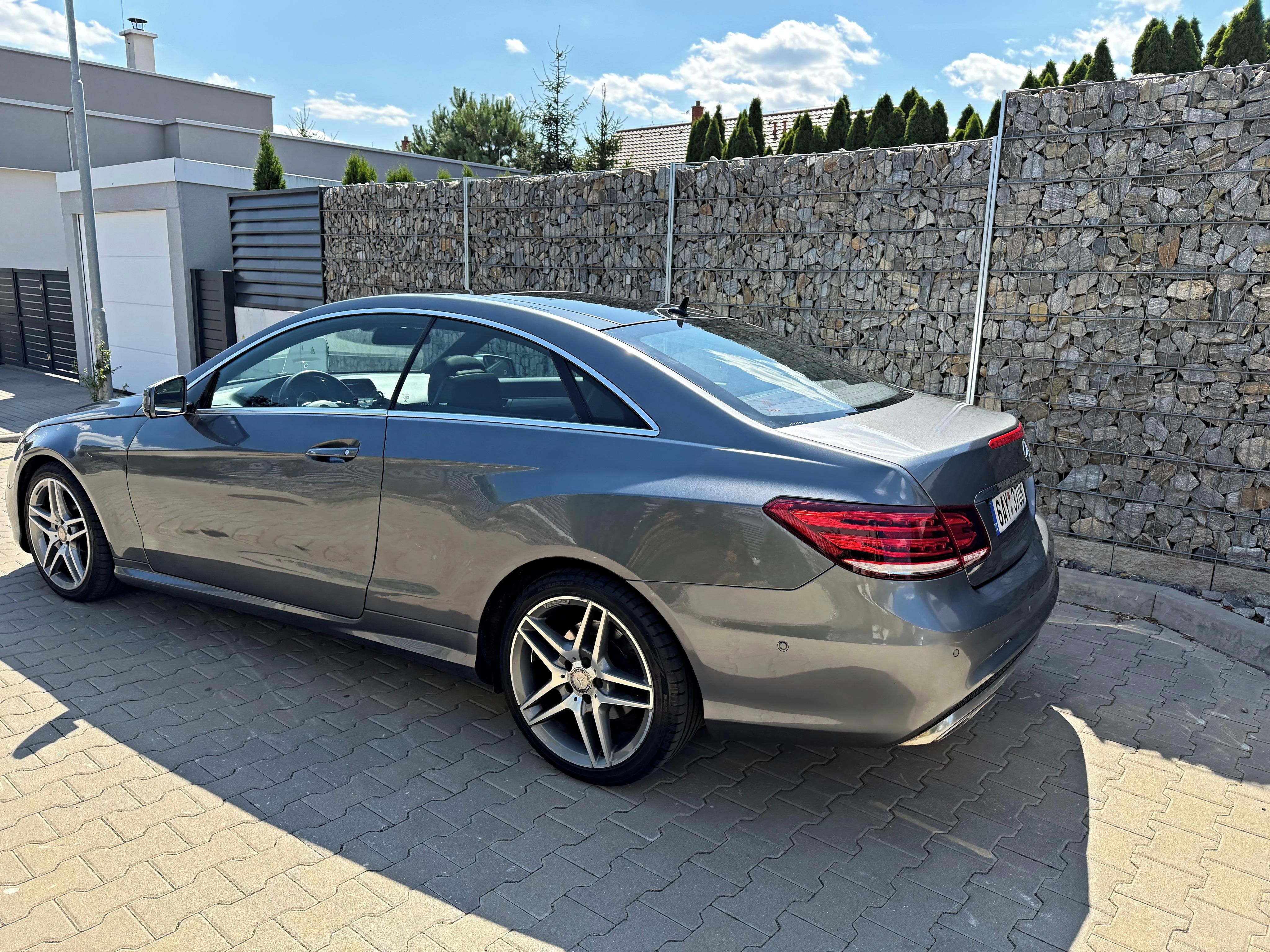 Mercedes-Benz Třídy E, E350 AMG, servis MB, DPH - fotka 6