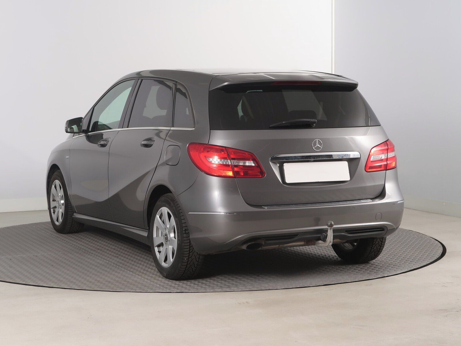 Mercedes-Benz Třídy B, 180 CDI, Kožené sedačky - fotka 4