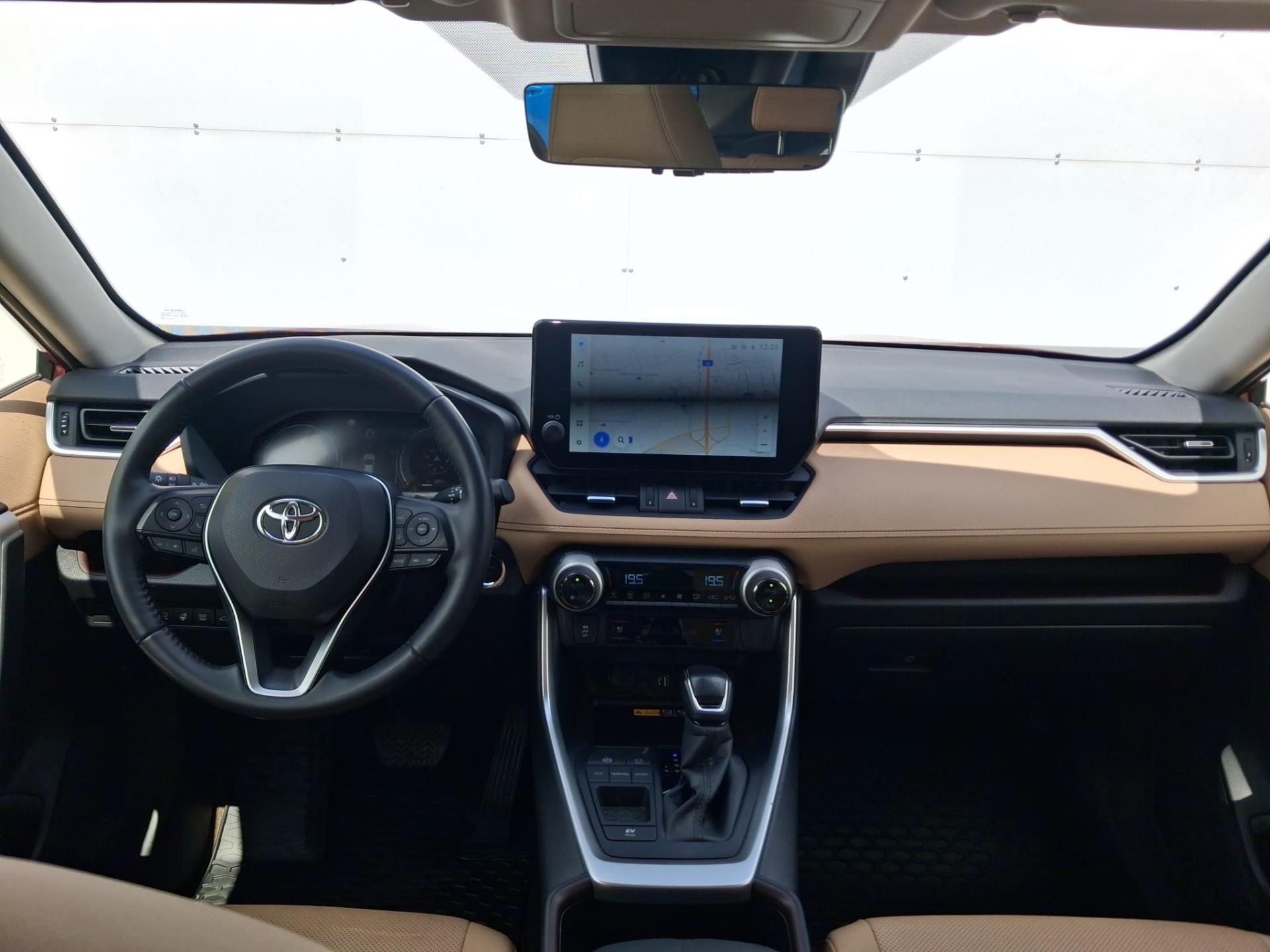 Toyota Rav4, 2.5 HSD e-CVT FWD Executive - fotka 5