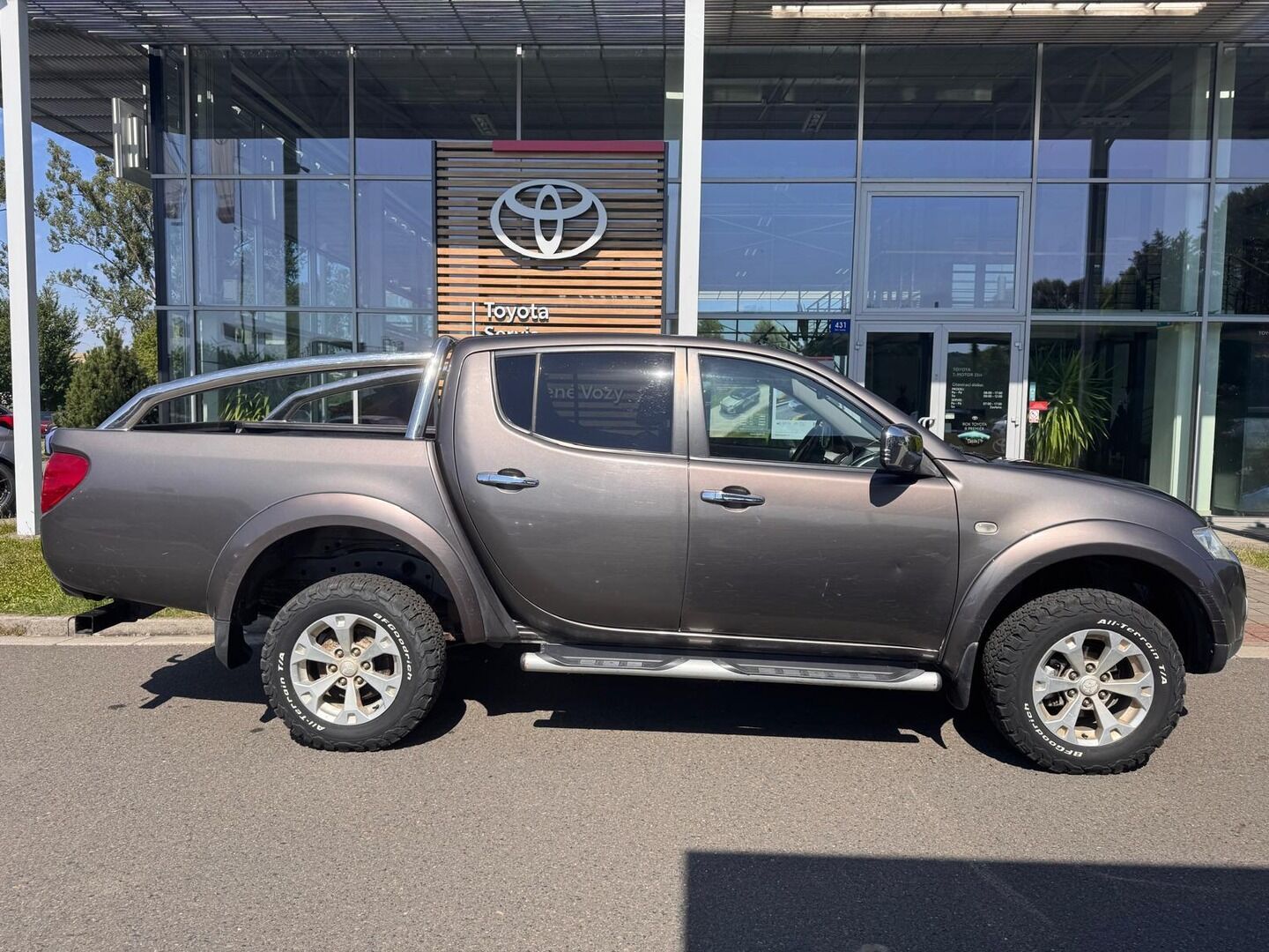 Mitsubishi L200 - fotka 2