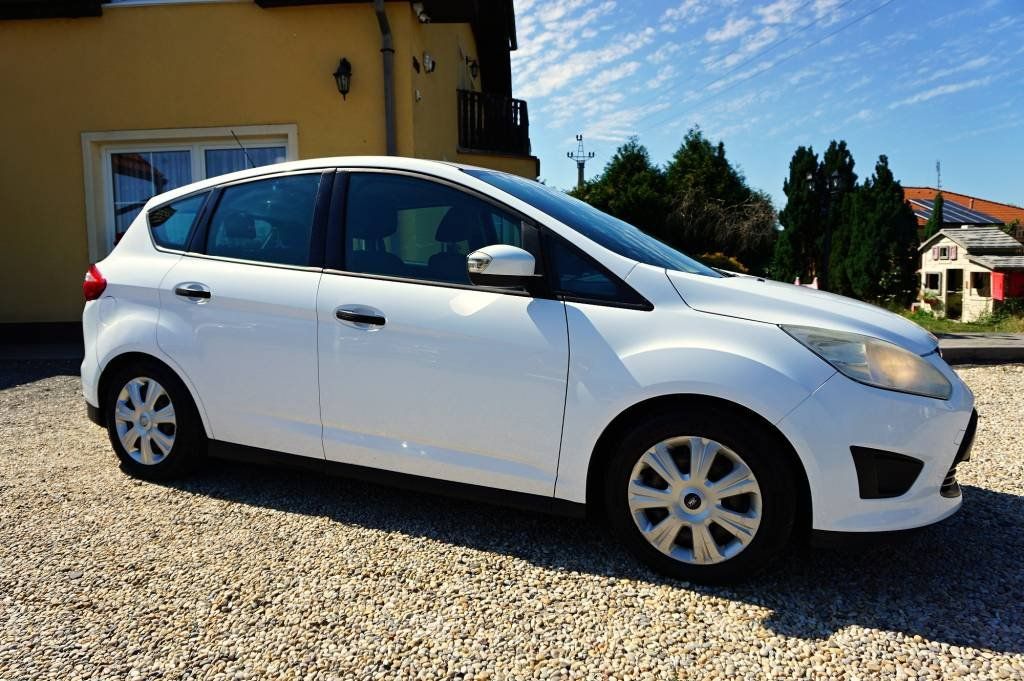Ford C-MAX, TREND 1,6i 77 kW - fotka 2