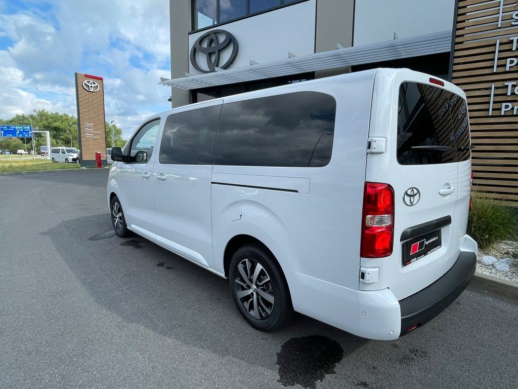 Toyota Proace Verso, 2.2D M/T L2 Business Comfort - fotka 4