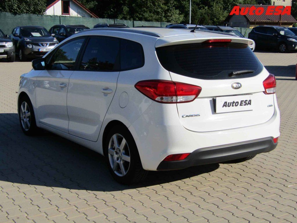 Kia Carens, 1.7 CRDi - fotka 6