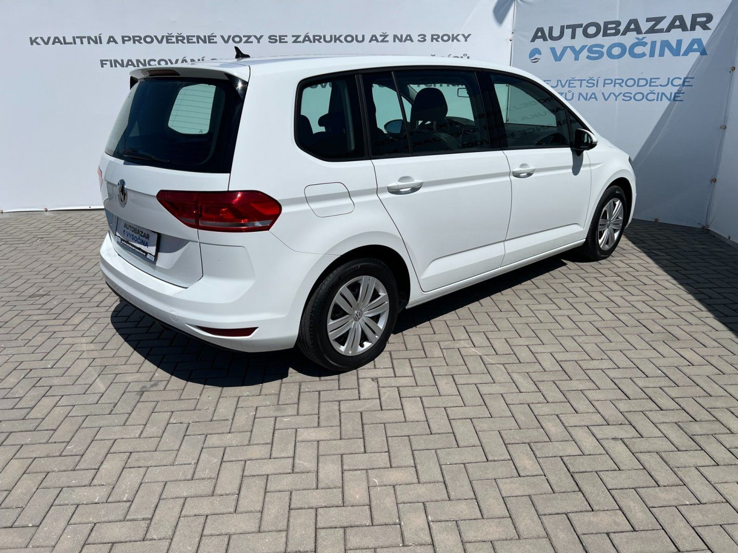 Volkswagen Touran, 1.6TDi 85kW COMFORTLINE - fotka 4