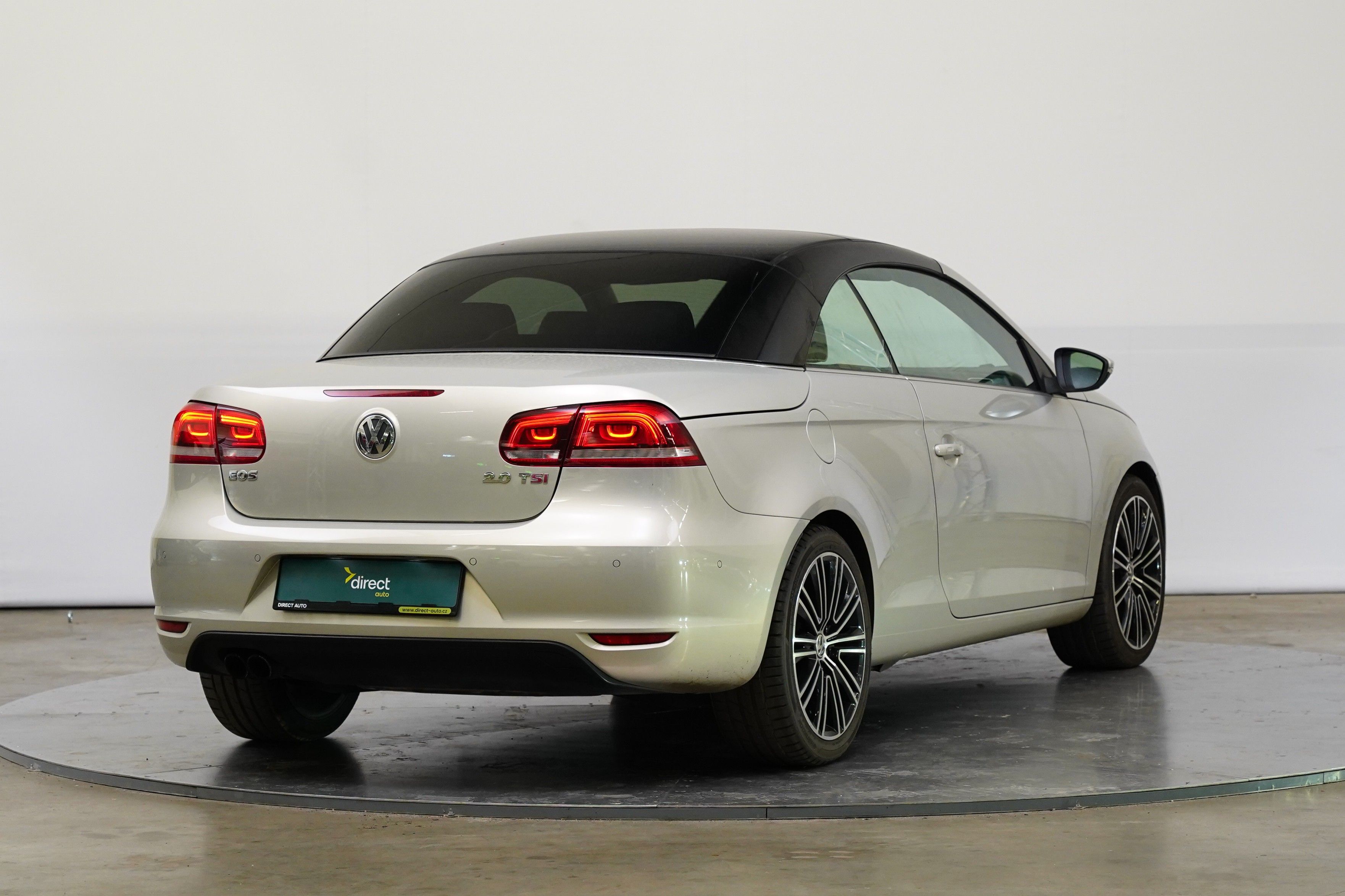 Volkswagen Eos, 2.0 TSI 155 kW DSG Exclusive - fotka 2