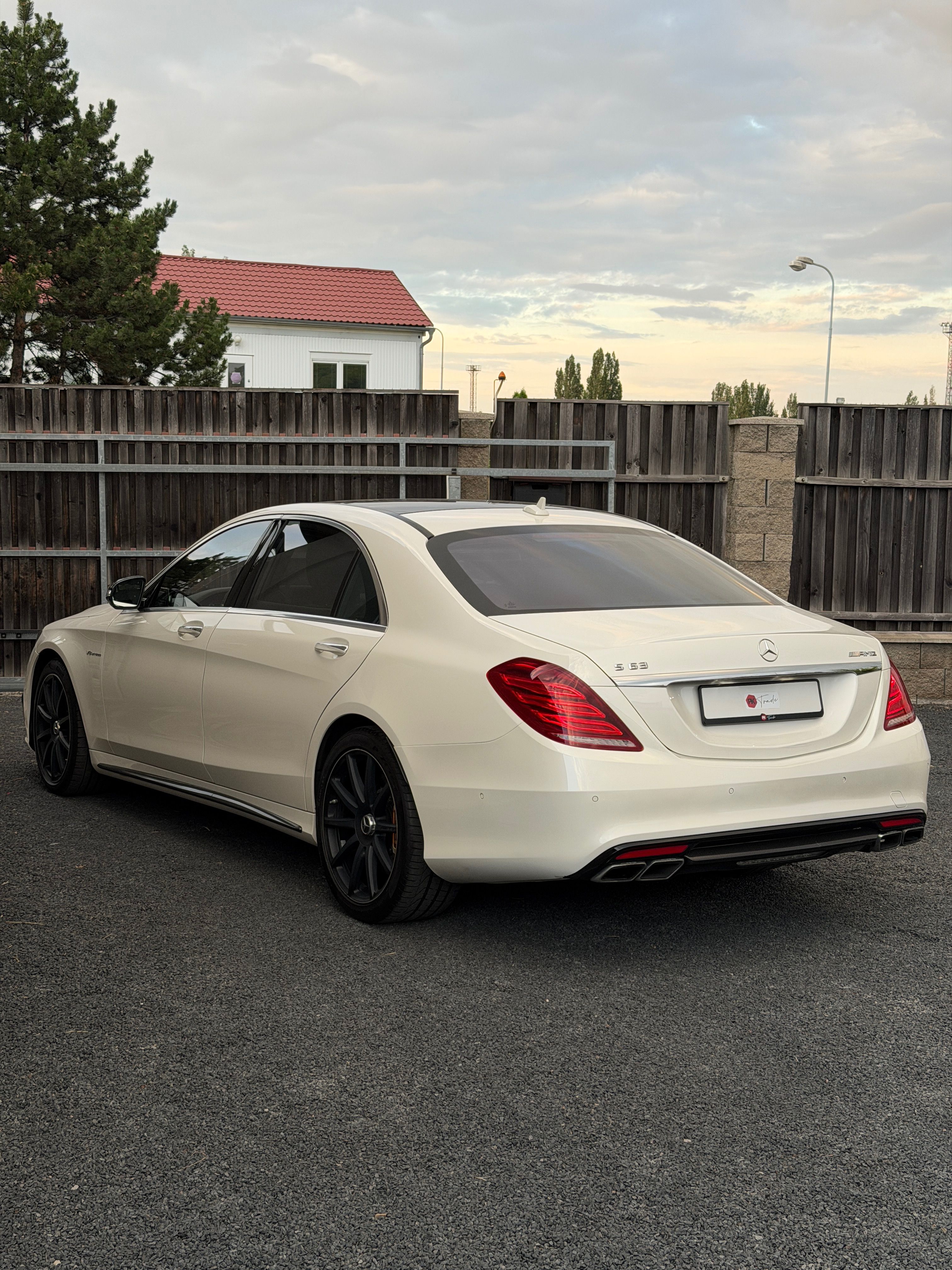 Mercedes-Benz Třídy S, Mercedes-Benz S63 AMG 4 Matic - fotka 5