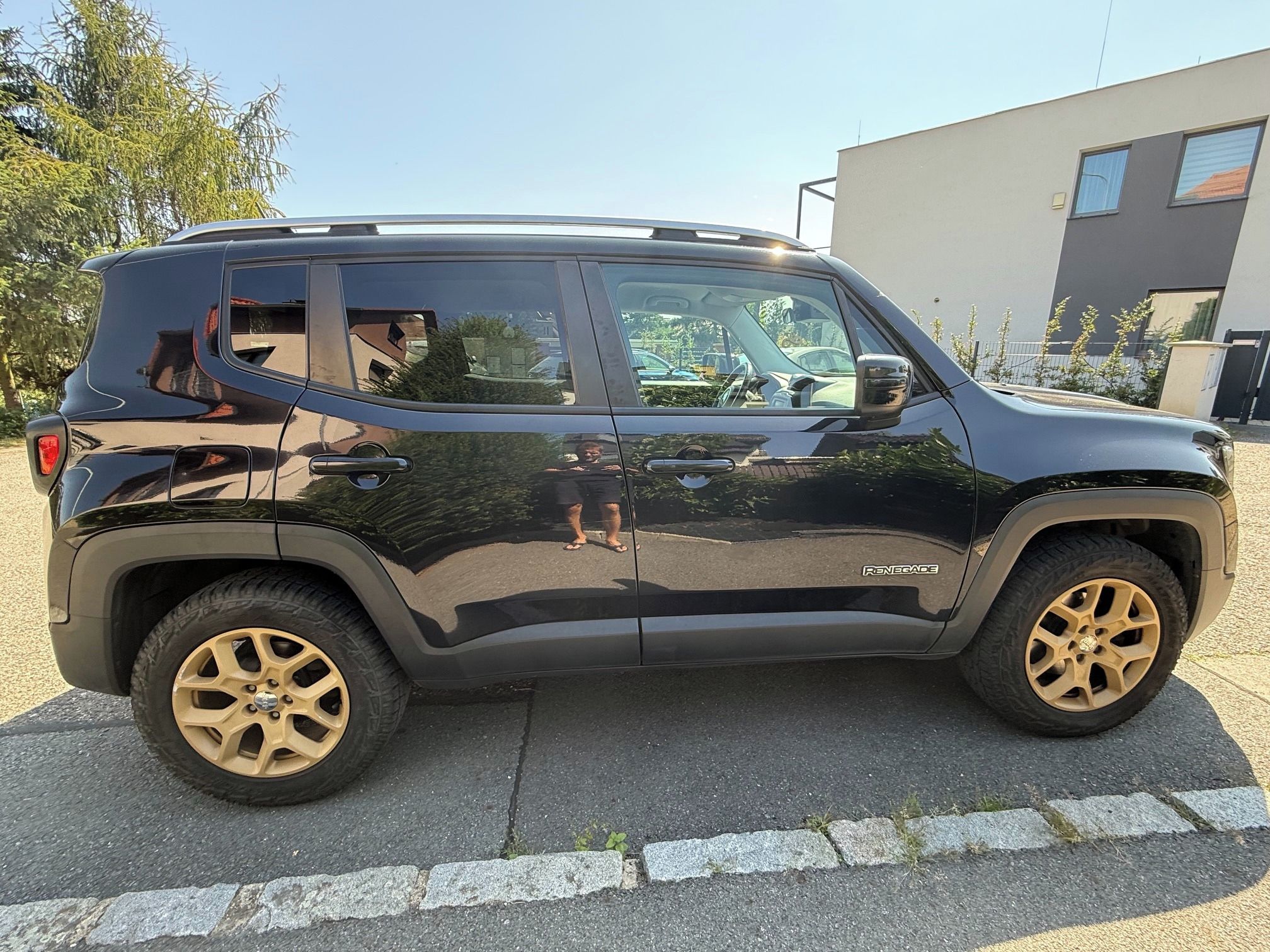 Jeep Renegade, 2.0 D 103kW LIMITED 4x4 - fotka 4