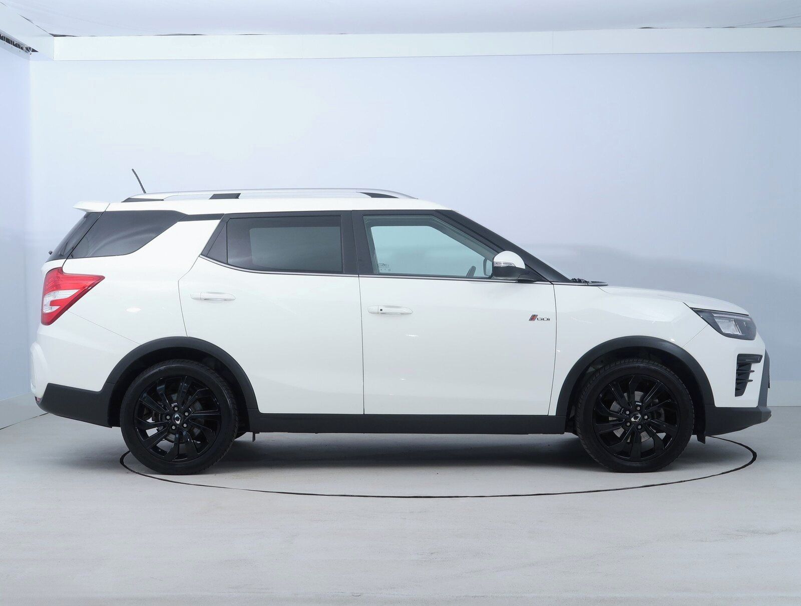 SsangYong Tivoli, 1.5 T-GDI, Automat, Serv.kniha - fotka 6