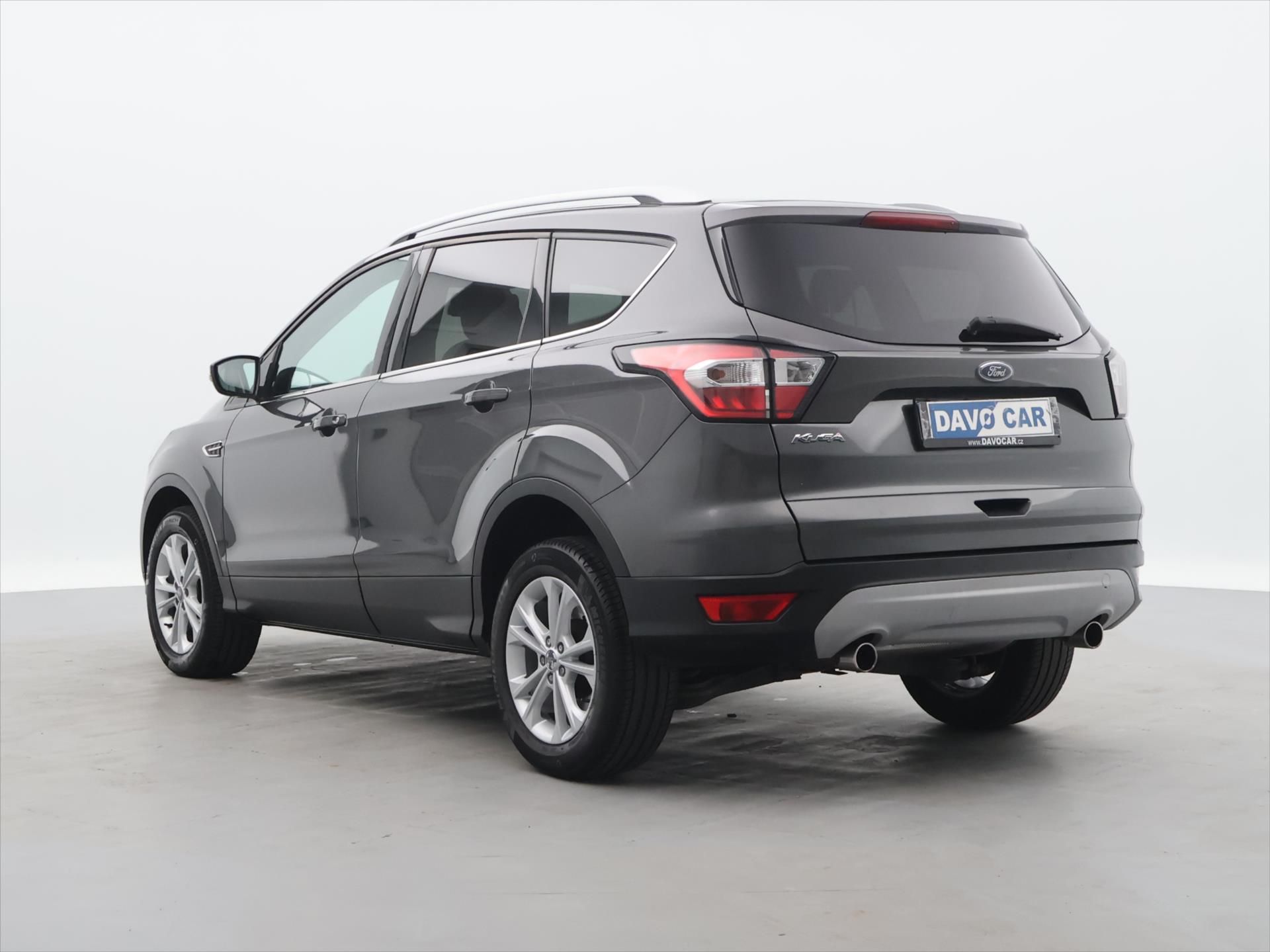 Ford Kuga, 1,5 TDCI 88kW CZ Titanium DPH - fotka 5